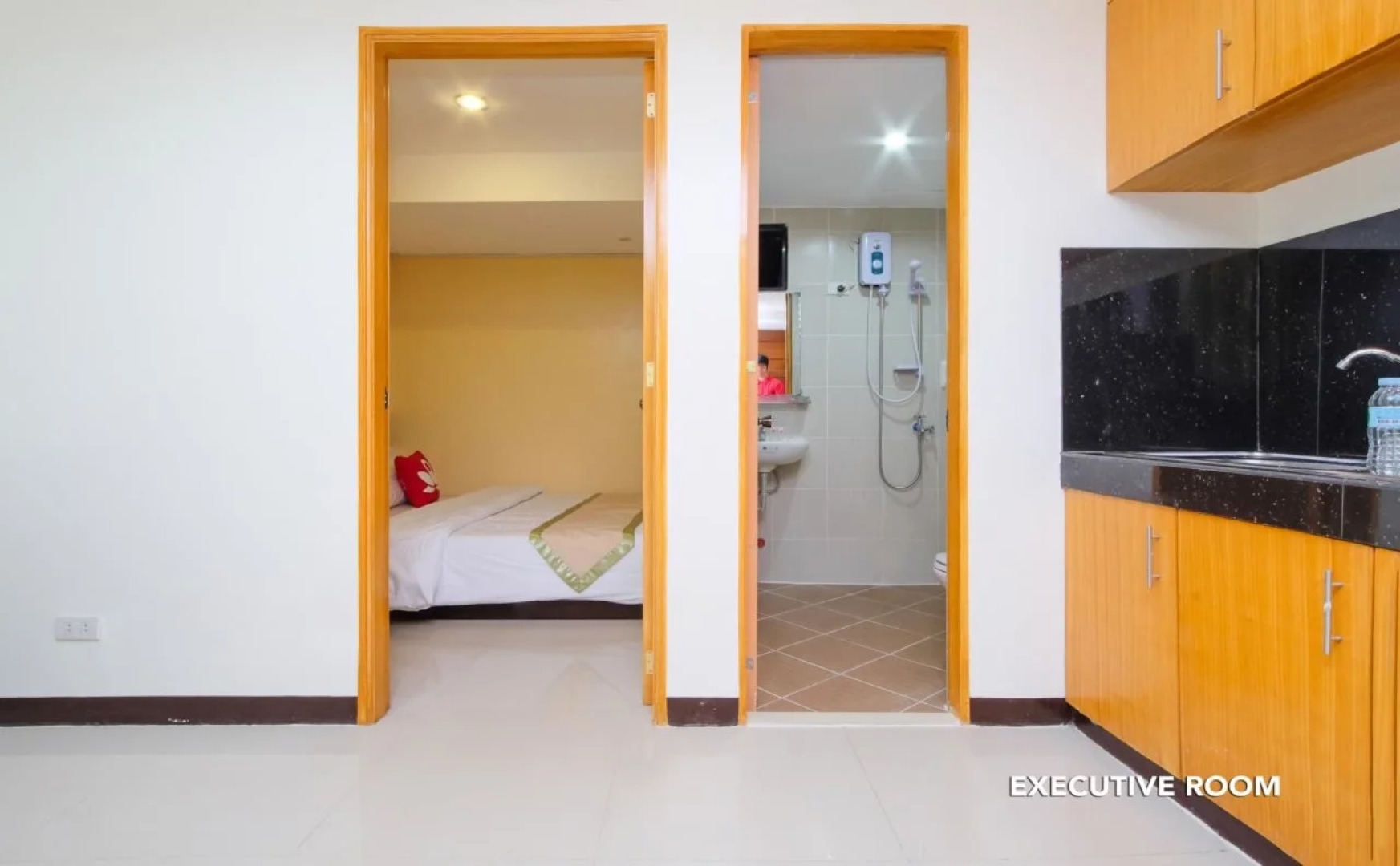 ZEN Rooms Time Travelers Makati