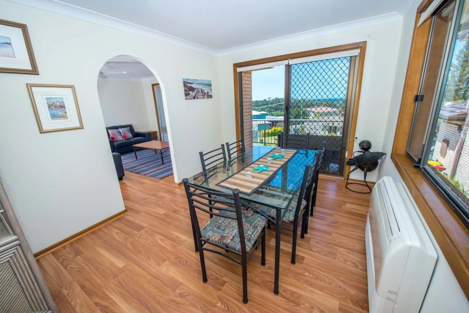 Pet Friendly Lentara St 8 - Fingal Bay