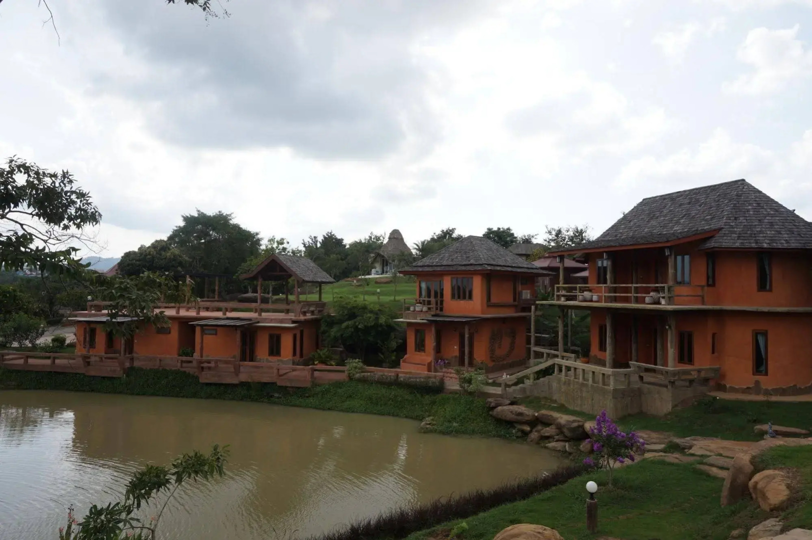 Baandin Wangnaamkeaw