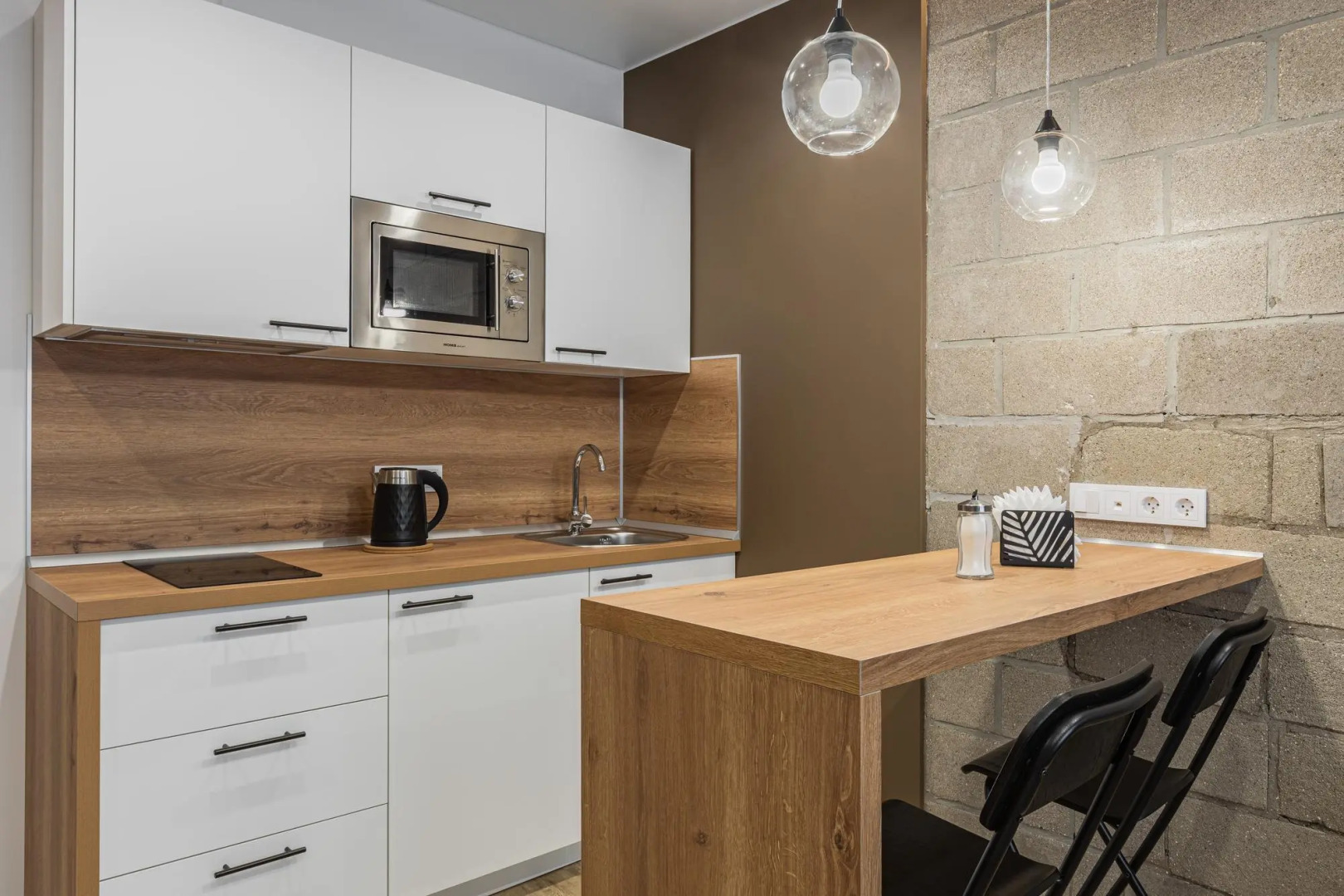 Лебедев Лофт на бульваре Космонавта Сереброва