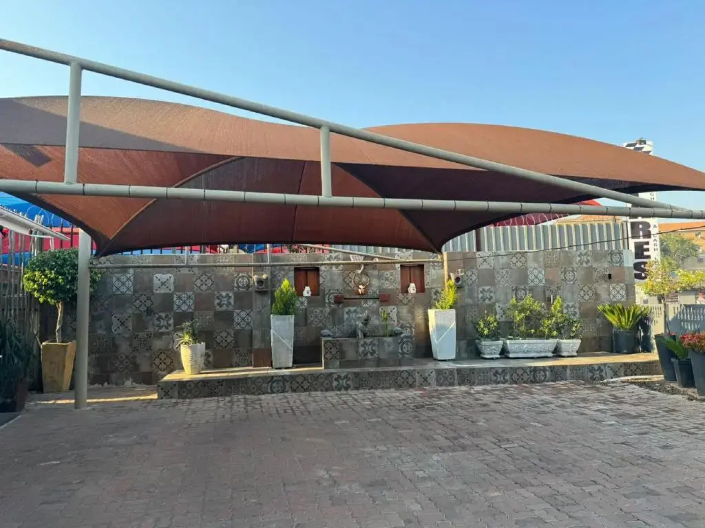 Paul & Mollie's Guest House