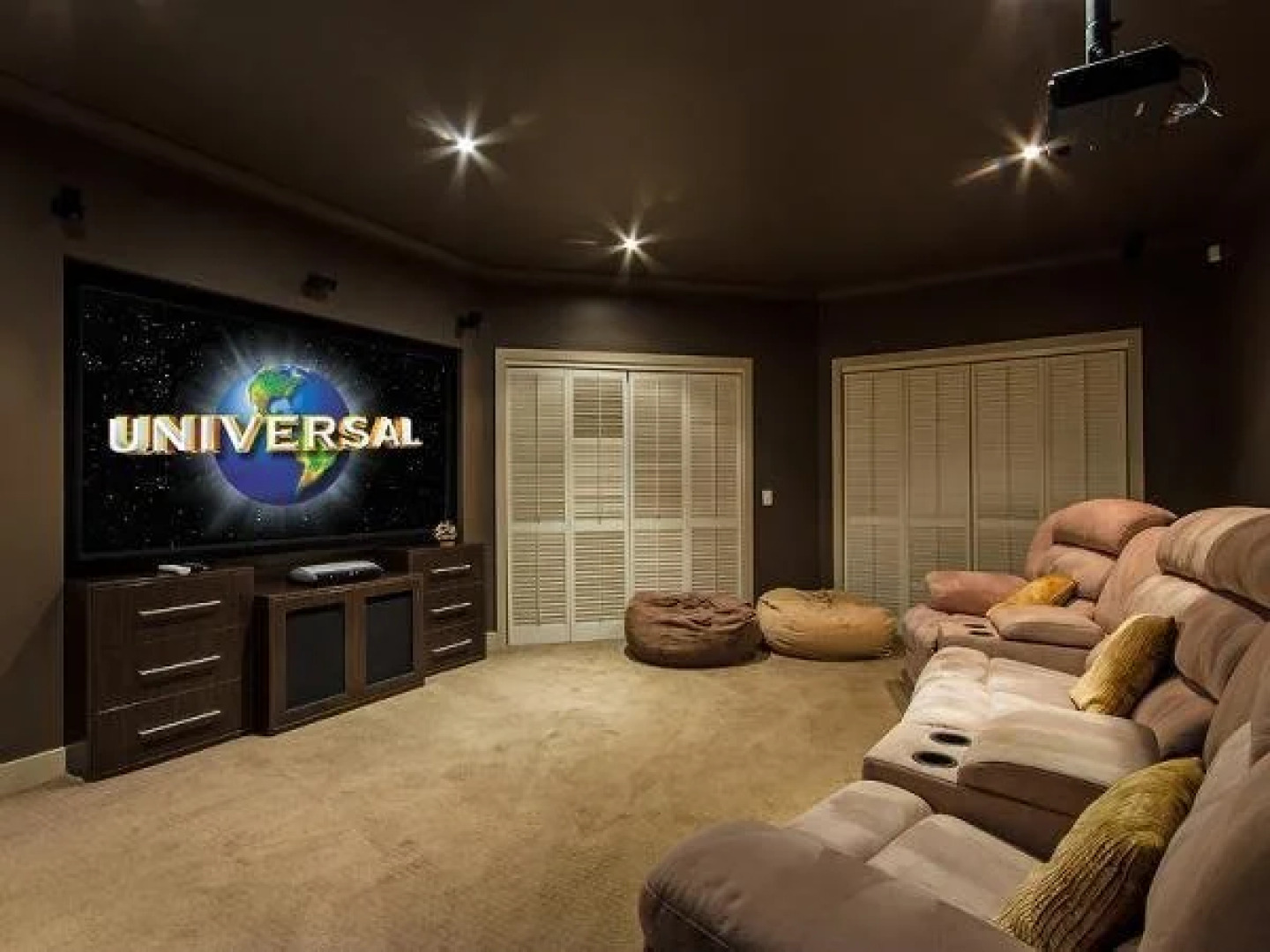 Opulence At The Cove