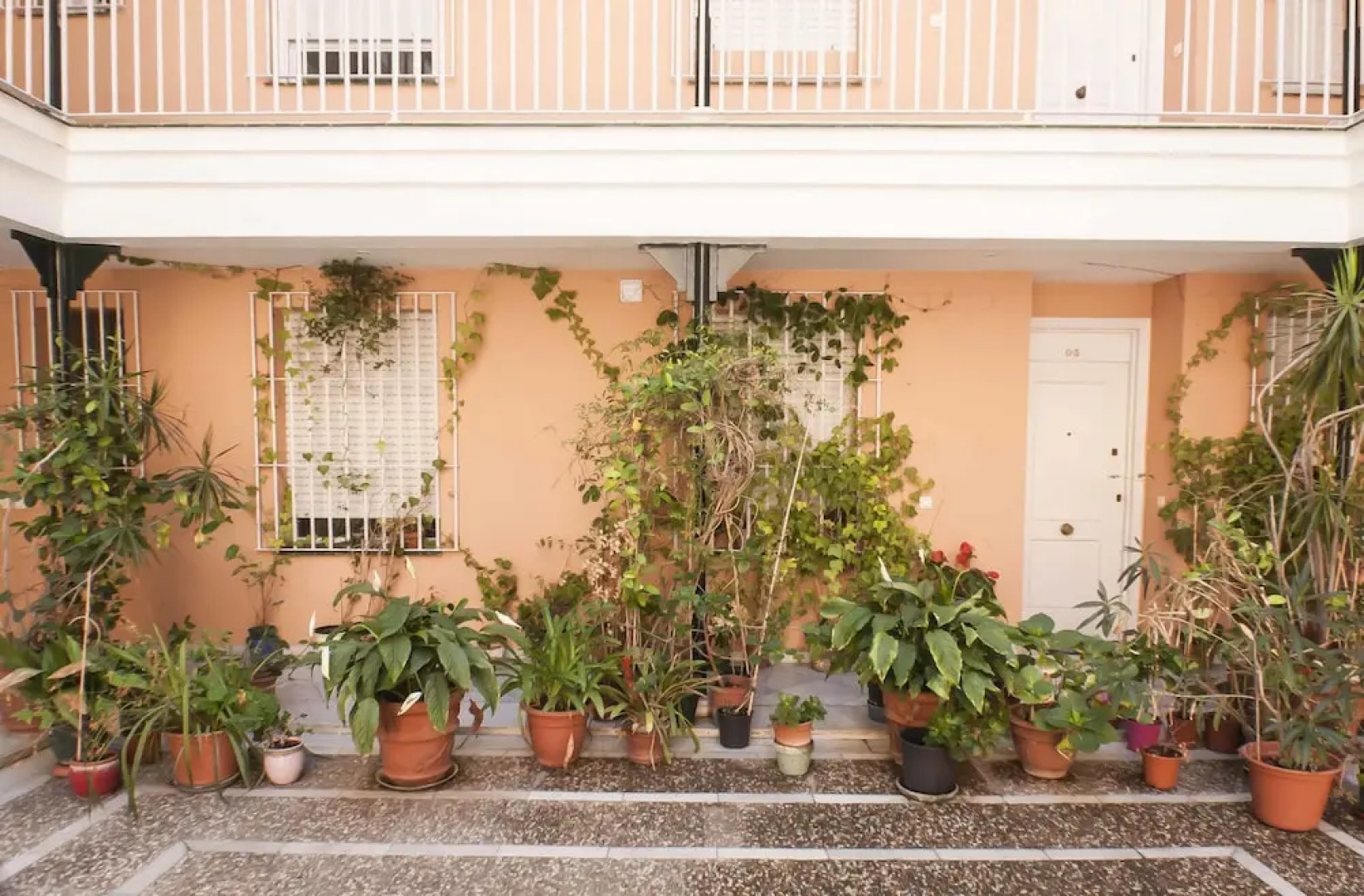 Alameda's Pearl with parking