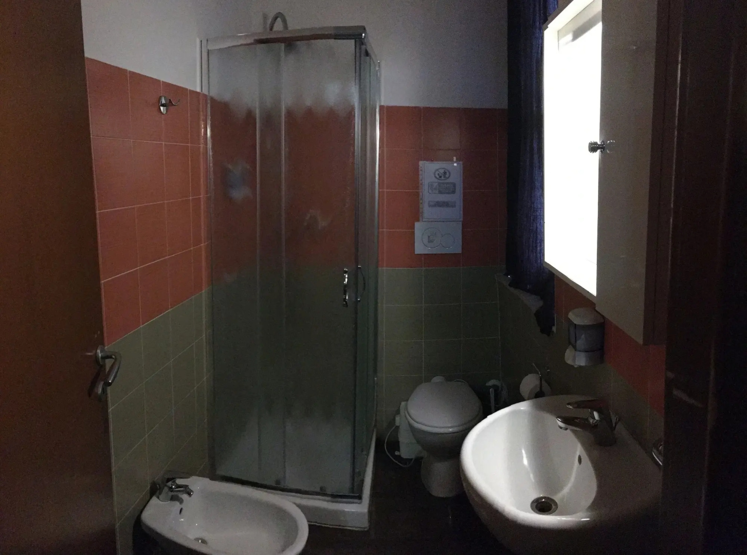 Old Milano House - Hostel