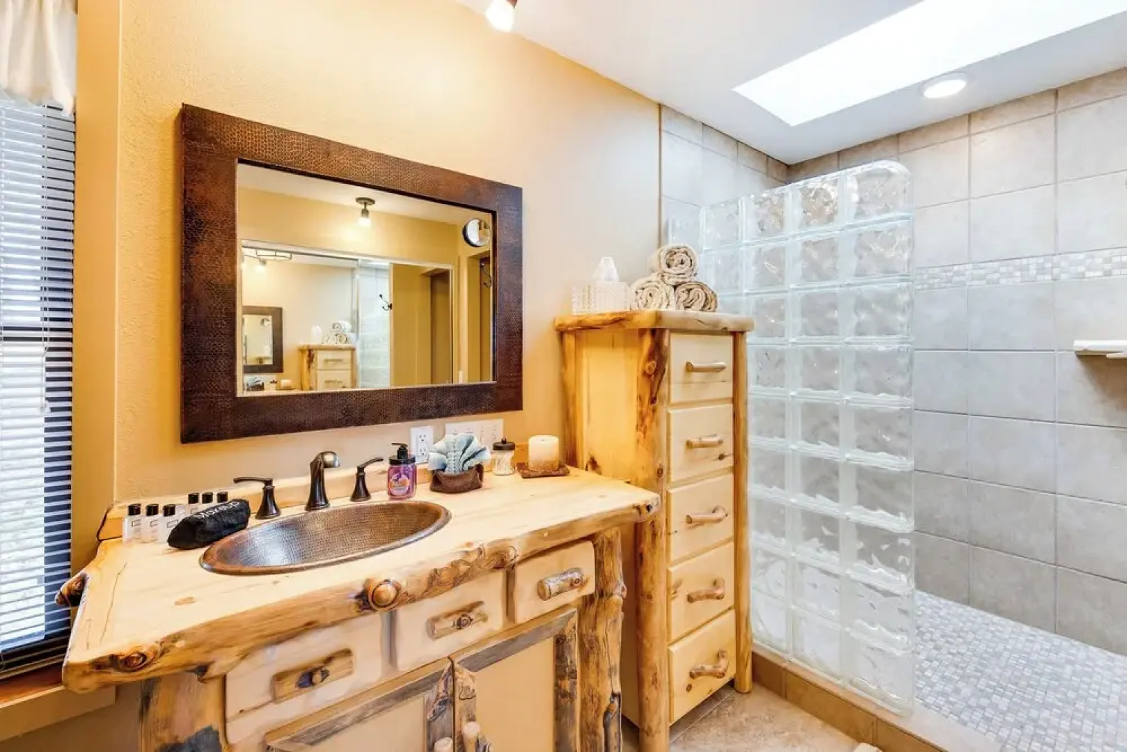 Eureka Springs Vacation Rental Near Beaver Lake!