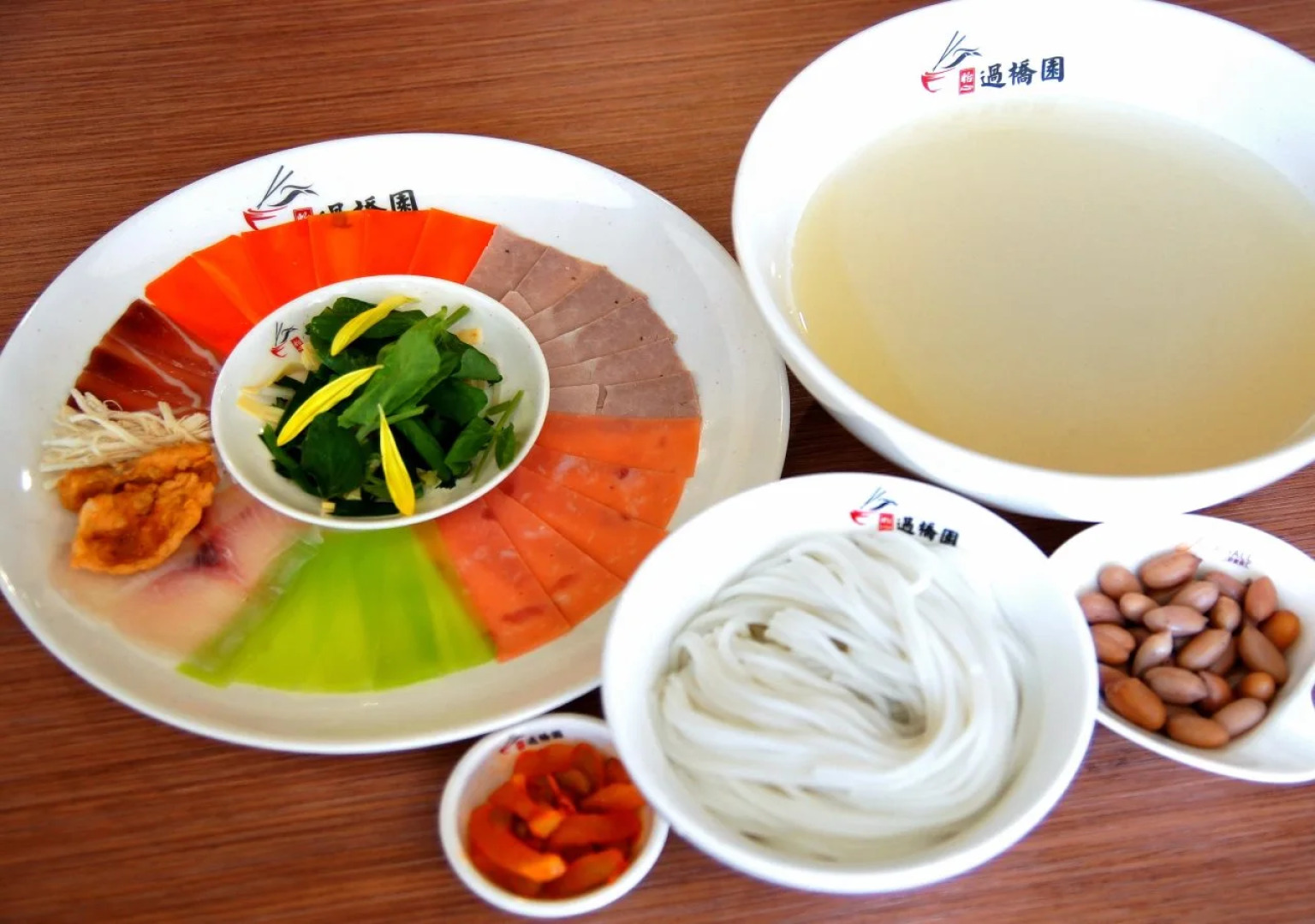 Howard Johnson City of Flower Hotel Kunming