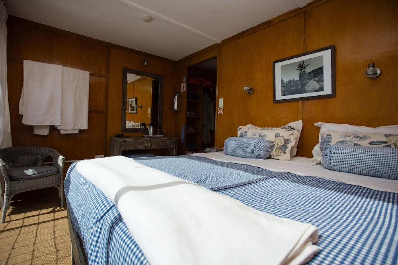 Shayamanzi Houseboats