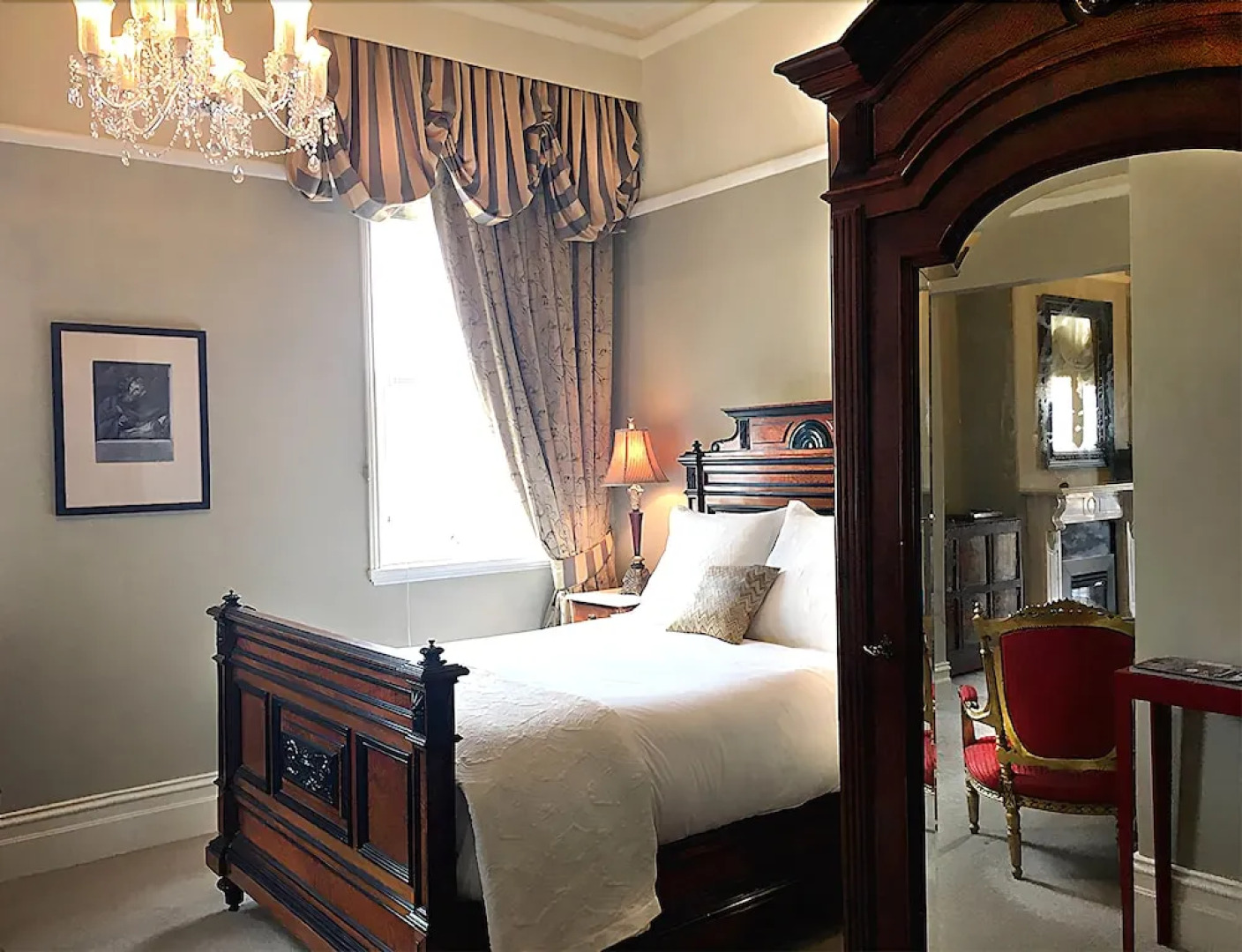 The Empyre Boutique Hotel