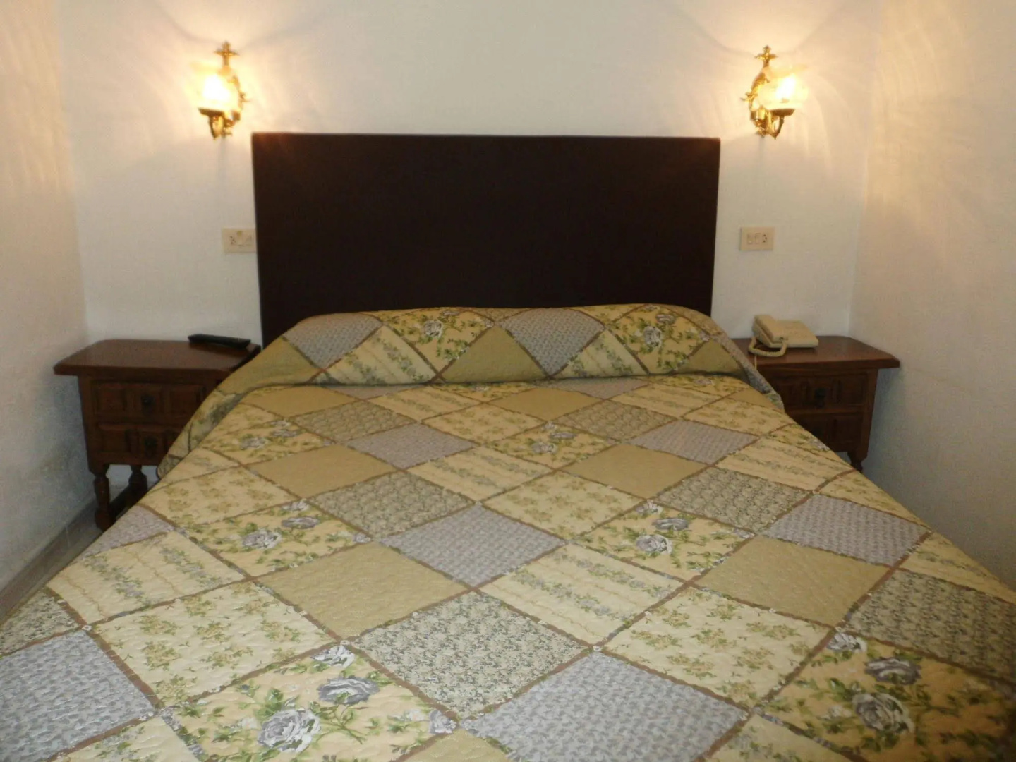 Hotel Conde