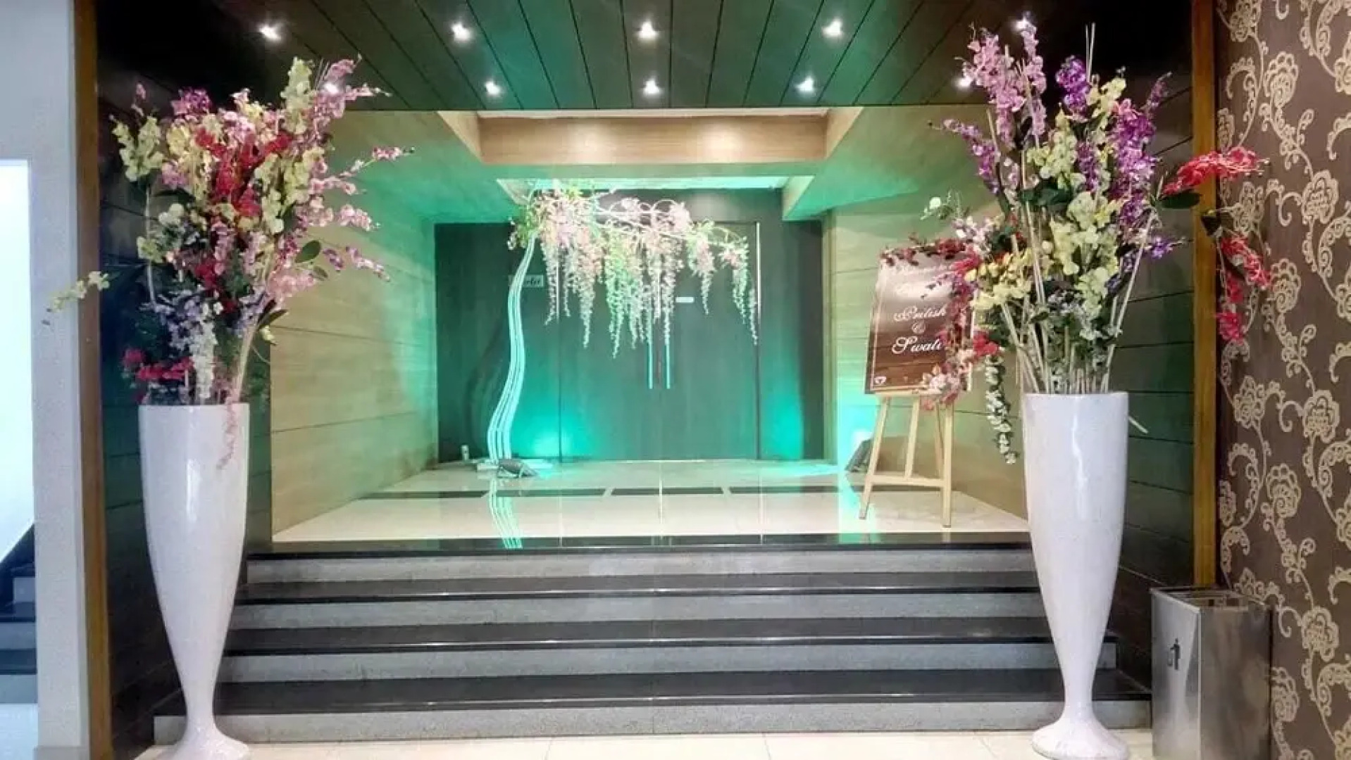 Hotel Ambassador Royale