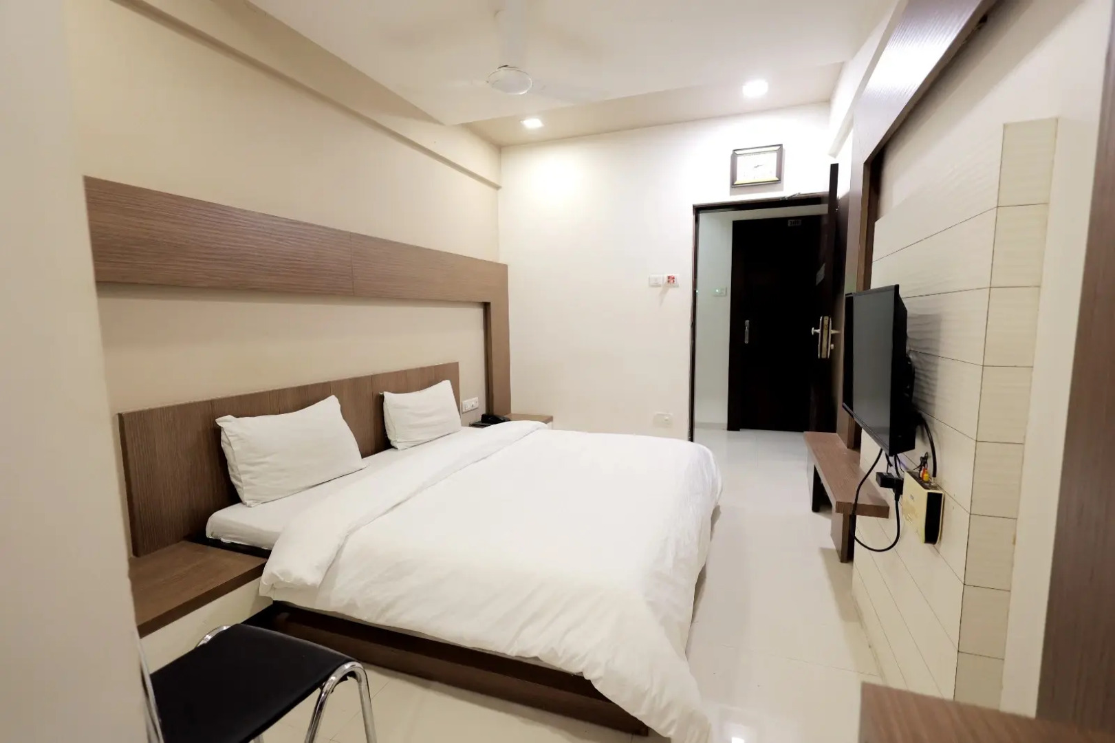 Hotel Grand Paradise