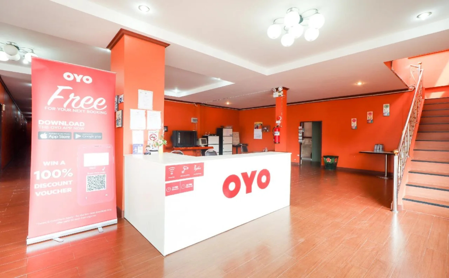 OYO 359 Golden Nakara Place (Vaccinated Staff)