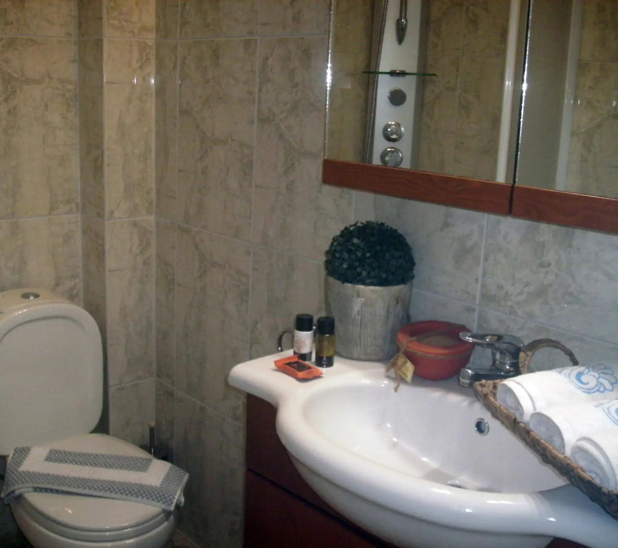 Terpsichori Villa & Apartments