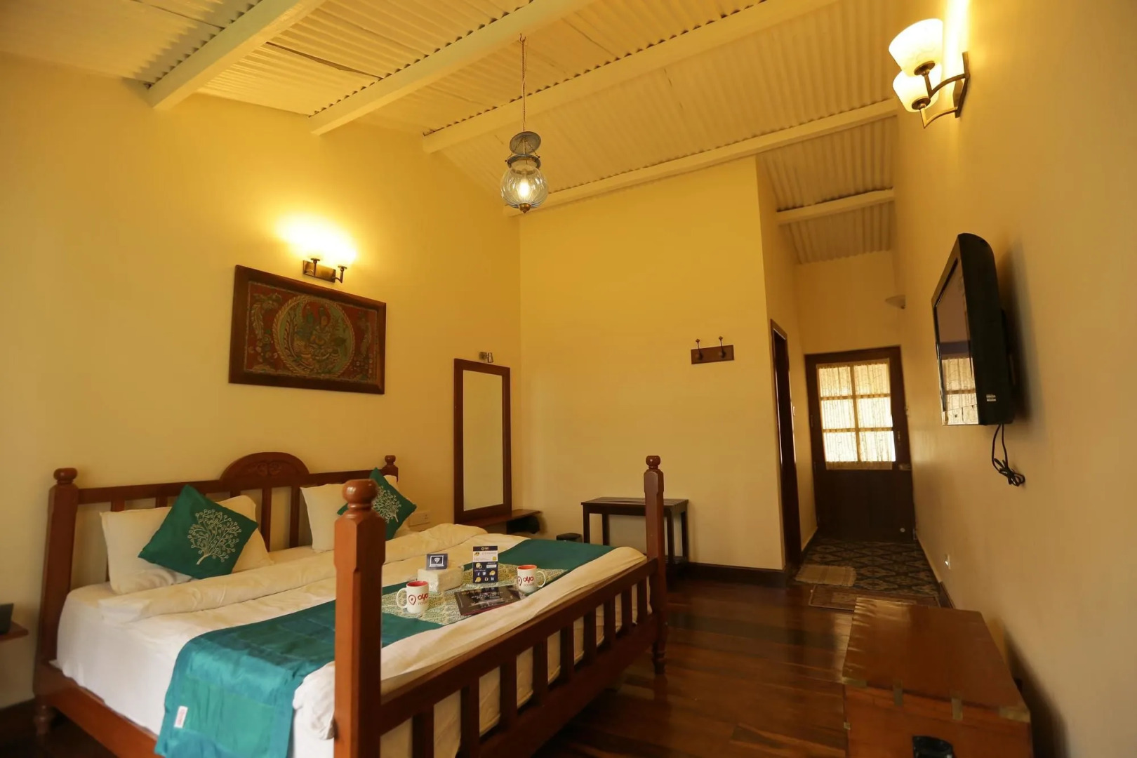 OYO Premium Heritage Stays Charing Cross