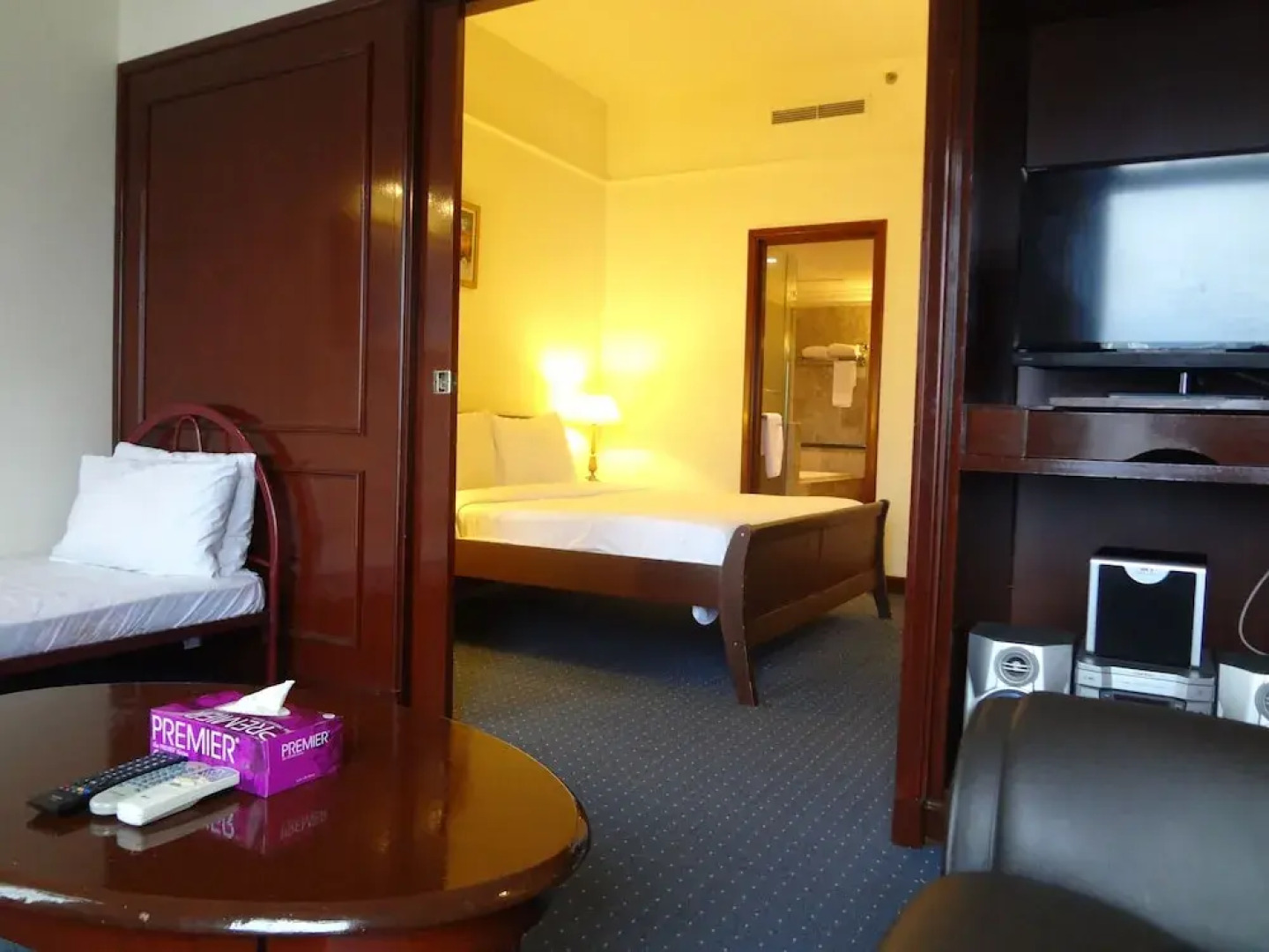 Times Apartment Suites at Times Square