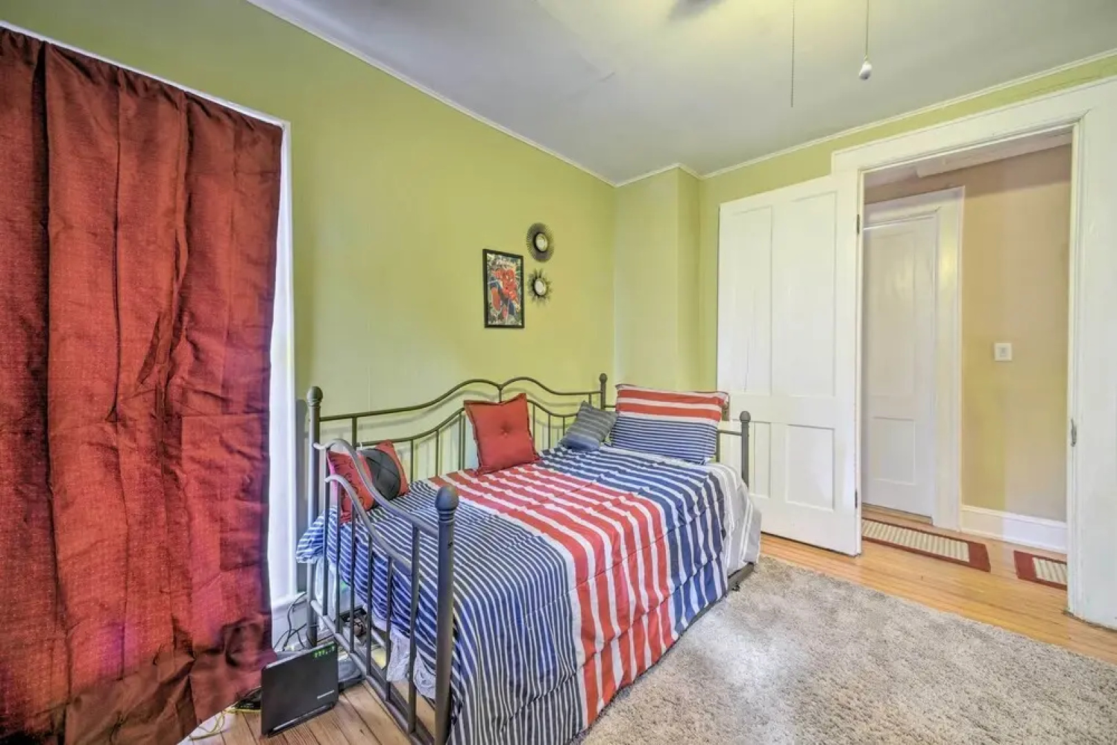 Quiet Oneonta Home - Walk to Historic Dtwn!