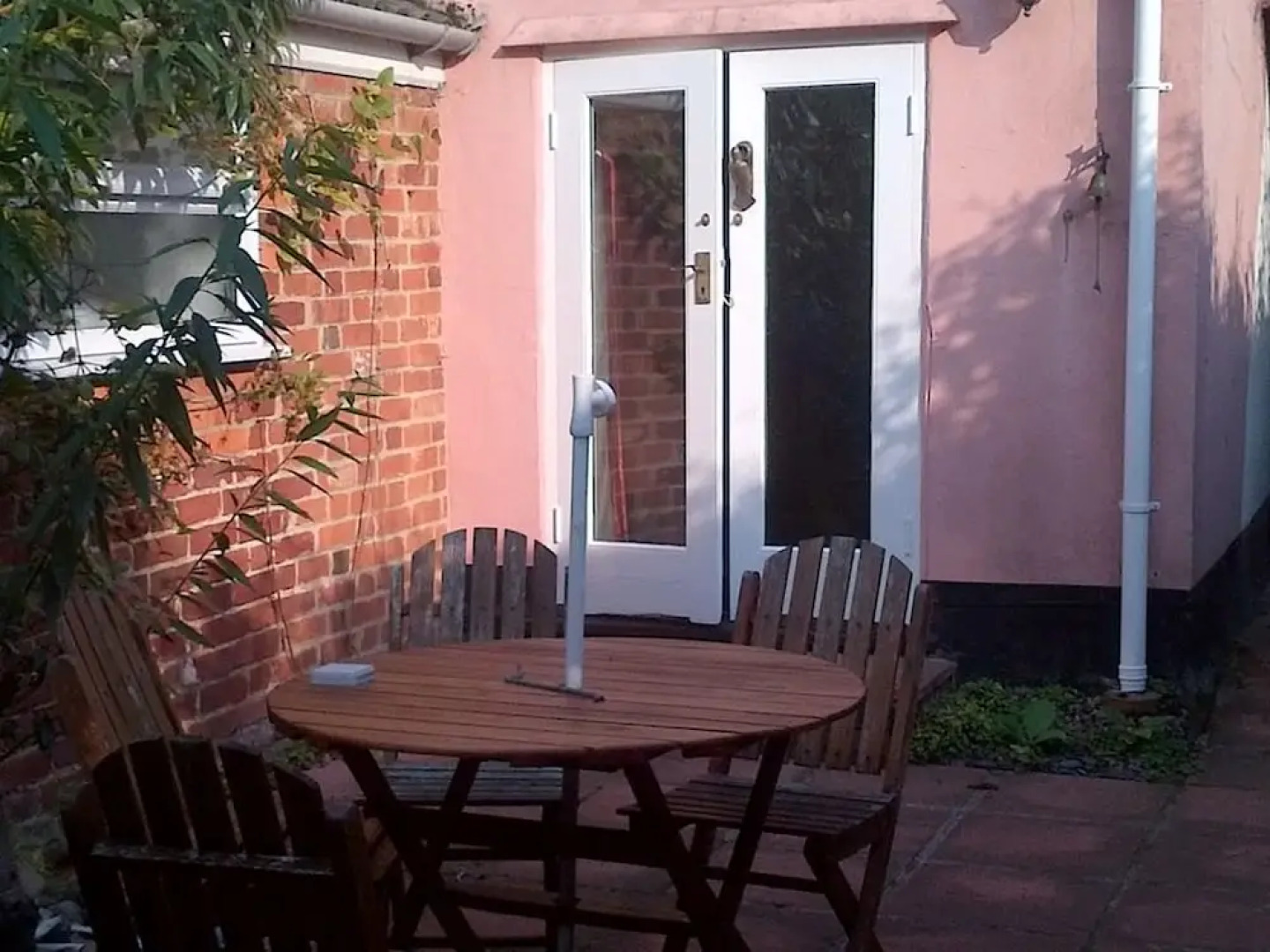 The Follies Cottage B&B