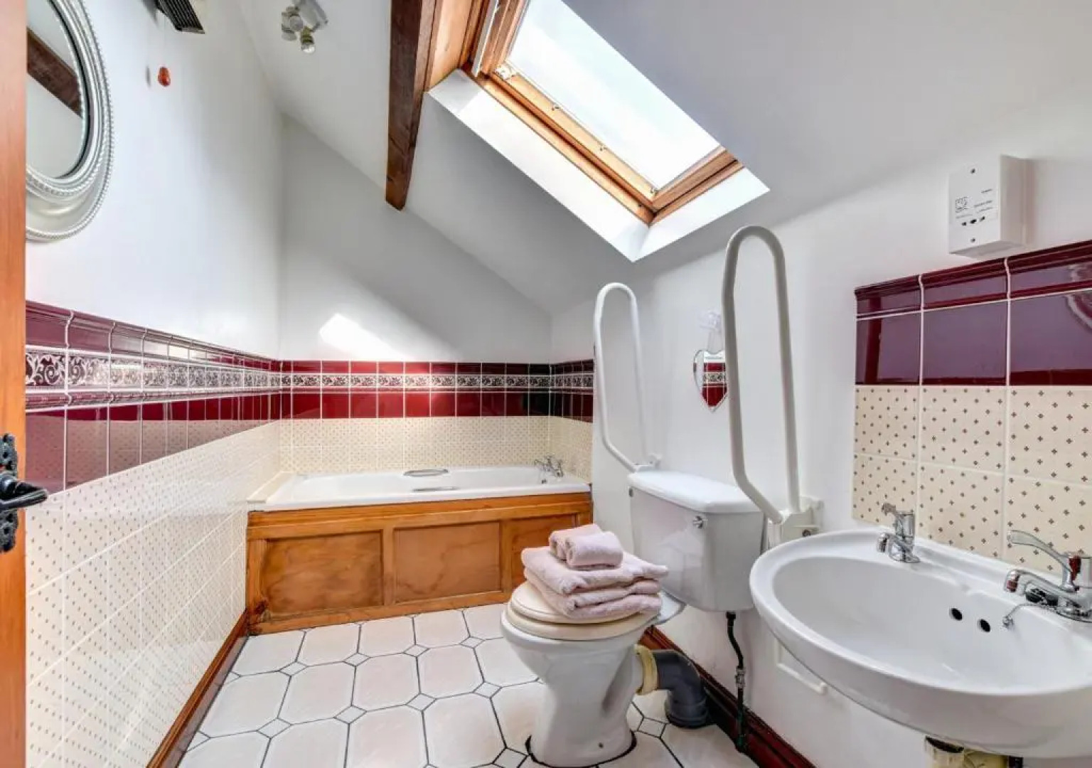 Holiday Home Stabal y Rhyd