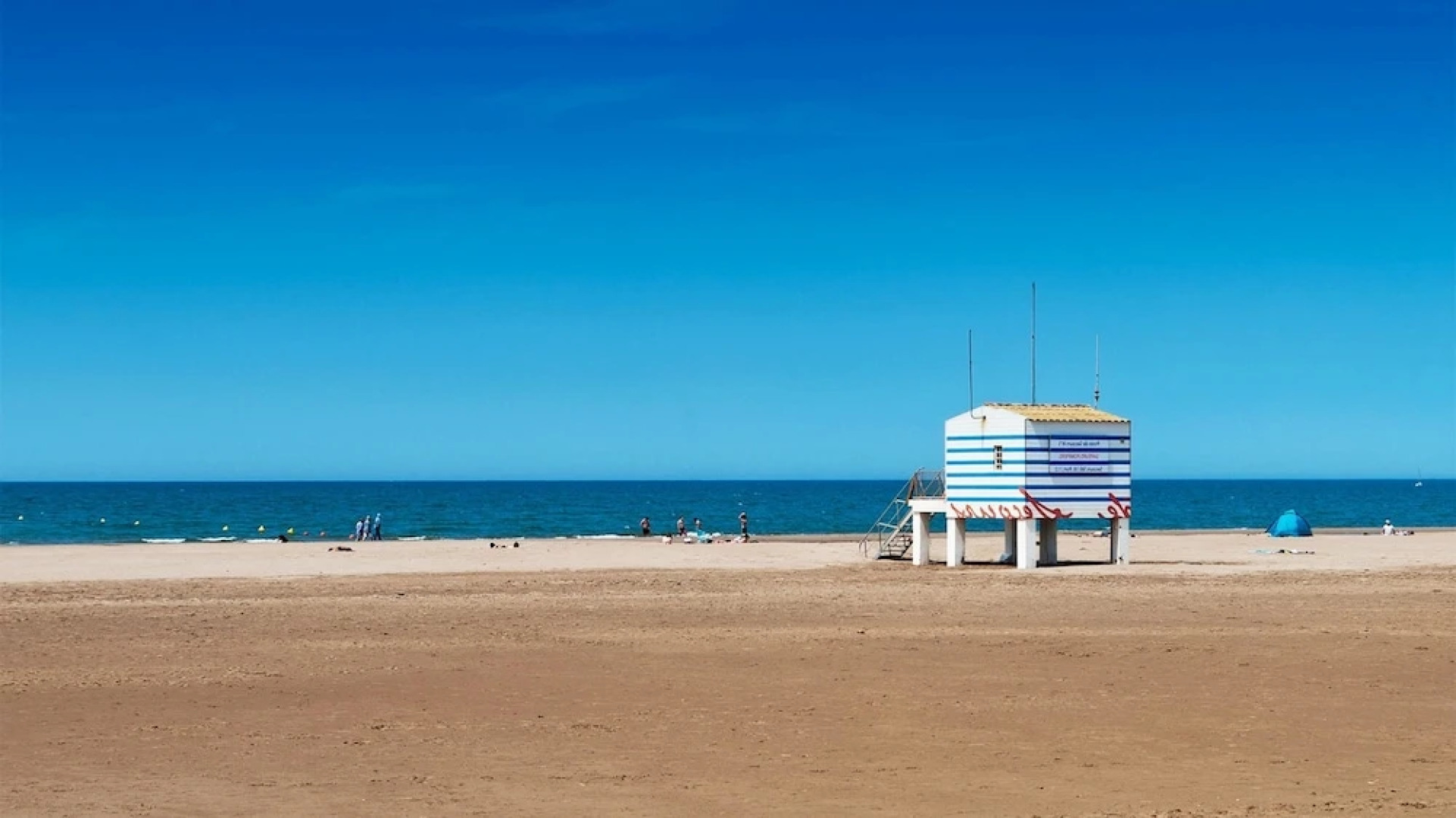 Property With 3 Bedrooms in Valras-plage, With Terrace - 800 m From th