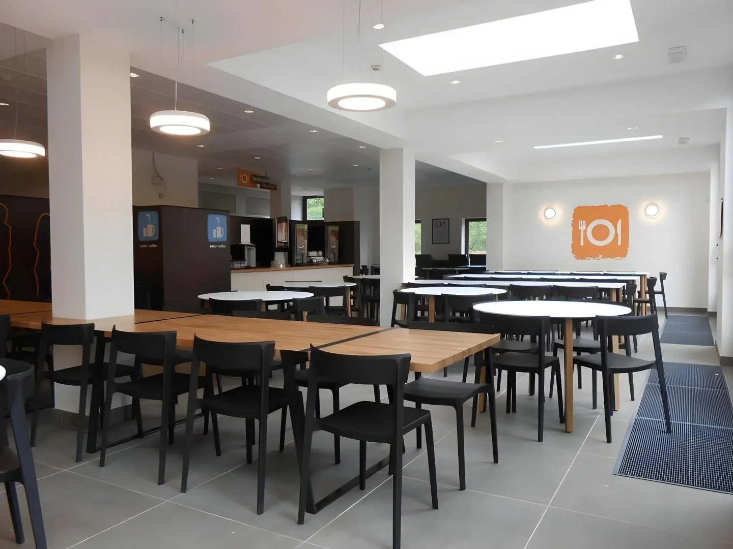 Génération Europe Youth Hostel