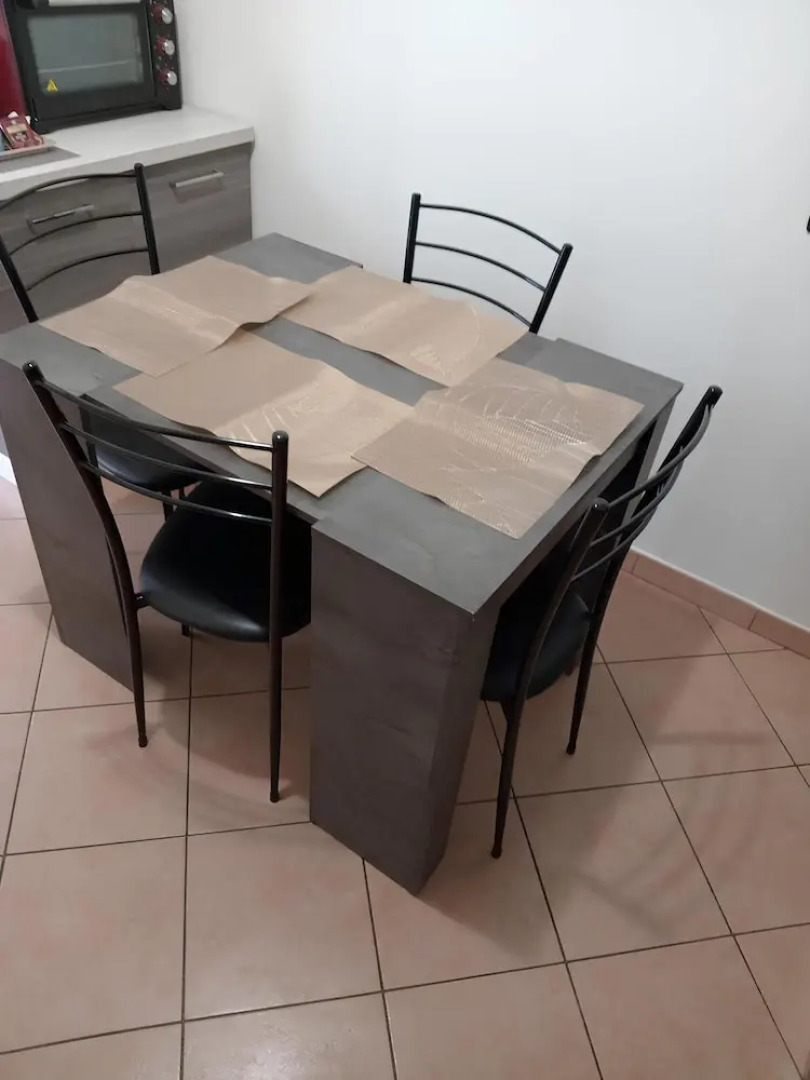 Neagas House Lissone