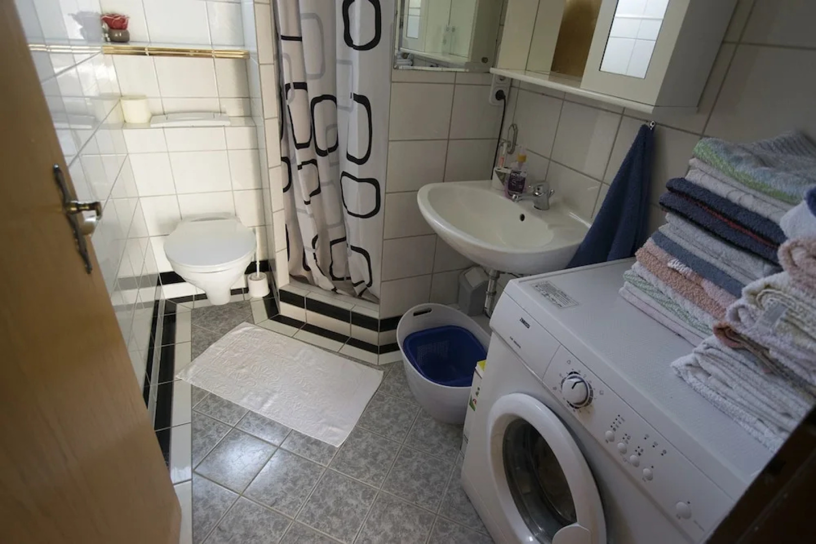 Apartments Juric-on Quiet Location