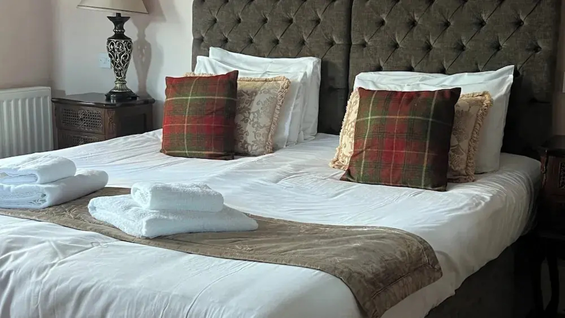 The Royal Oak Hotel and Restaurant
