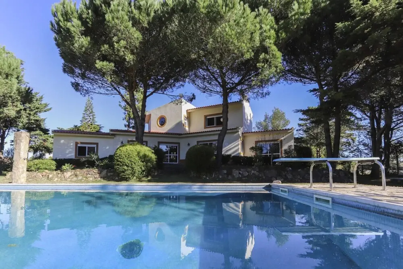 Sintra Classic Villa by Homing