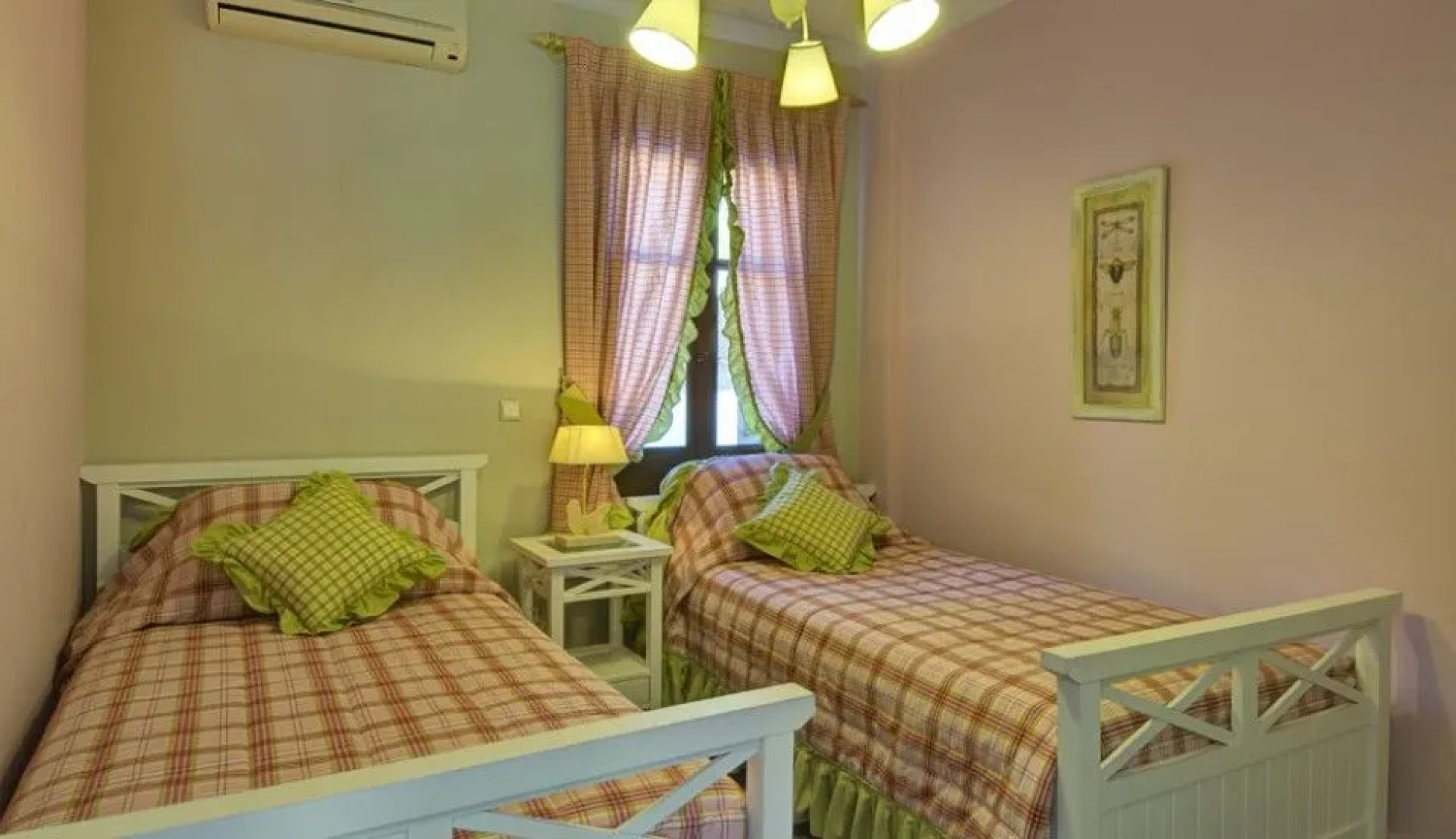 Adastra Ithaca Luxury Suites