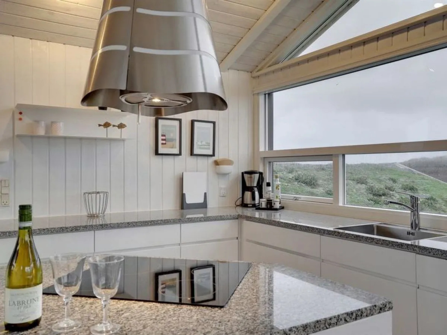 "Ljubinko" - 230m from the sea in NW Jutland