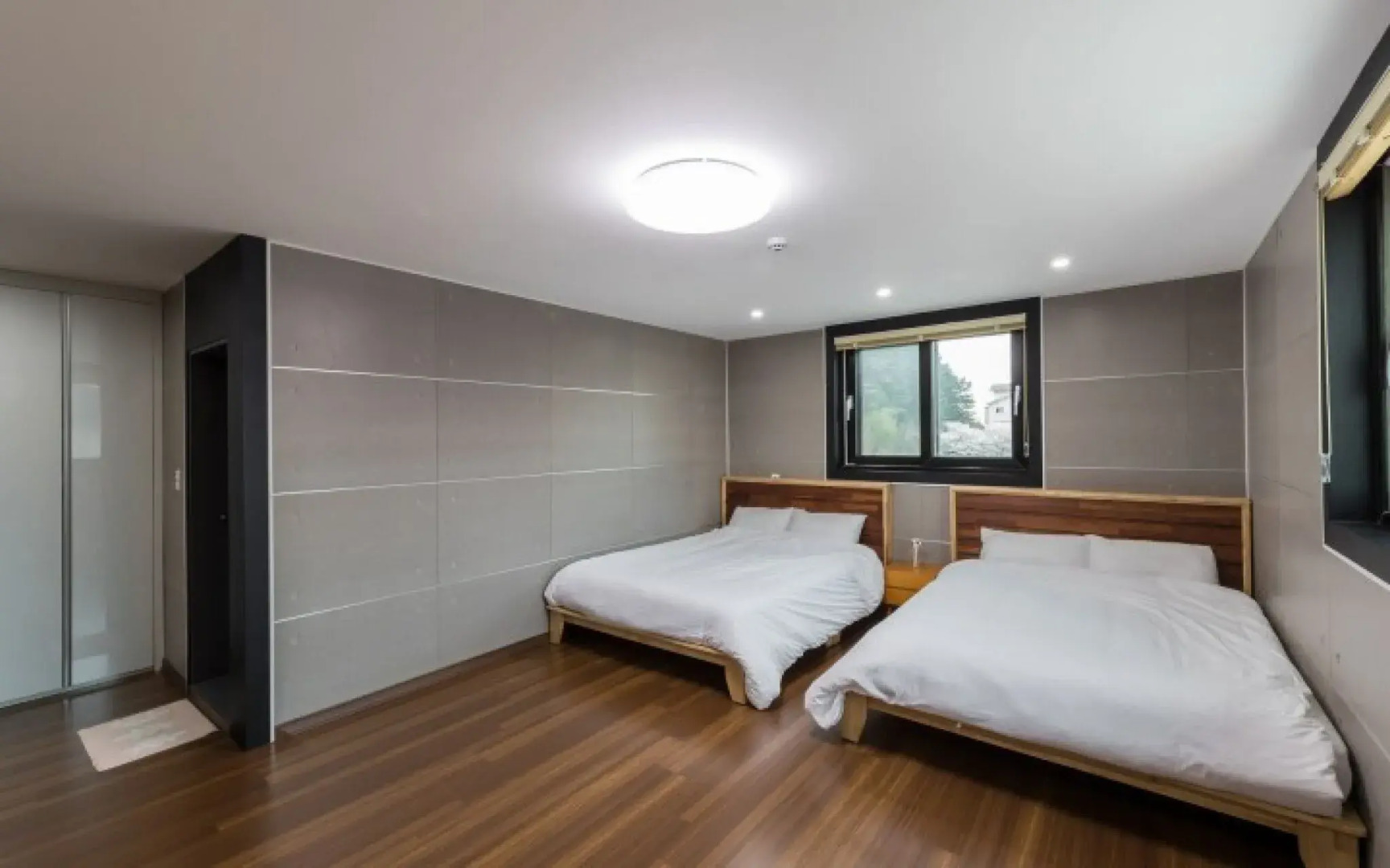 Uljin Blue Ara Pension