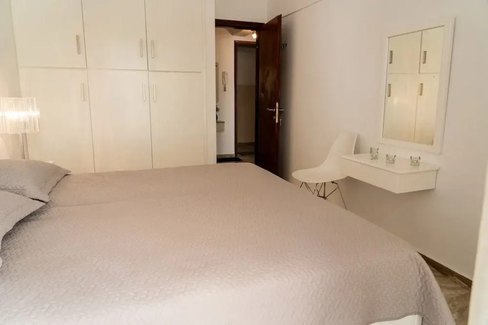 Zennova Aelia Apartments 6