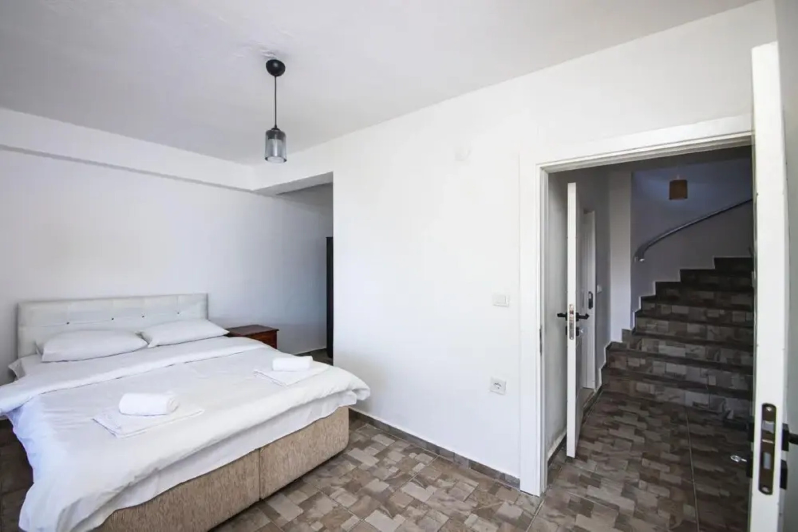 Peaceful House With Private Beach in Gumusluk