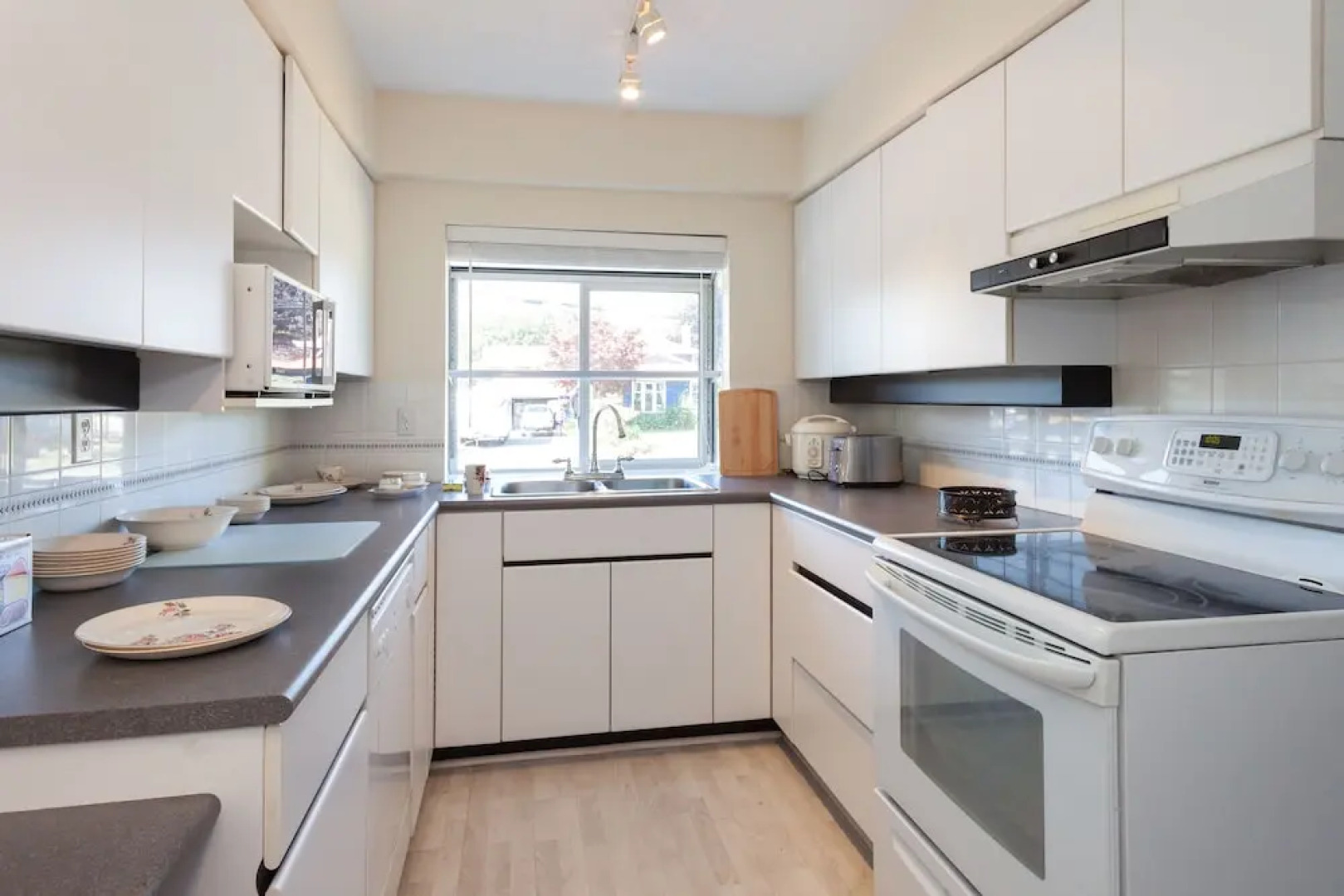 Cliff House Breakfast and Bed