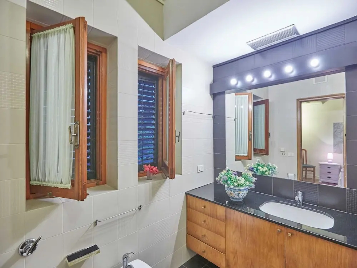Villa in Pozzallo Near Sandy Beaches