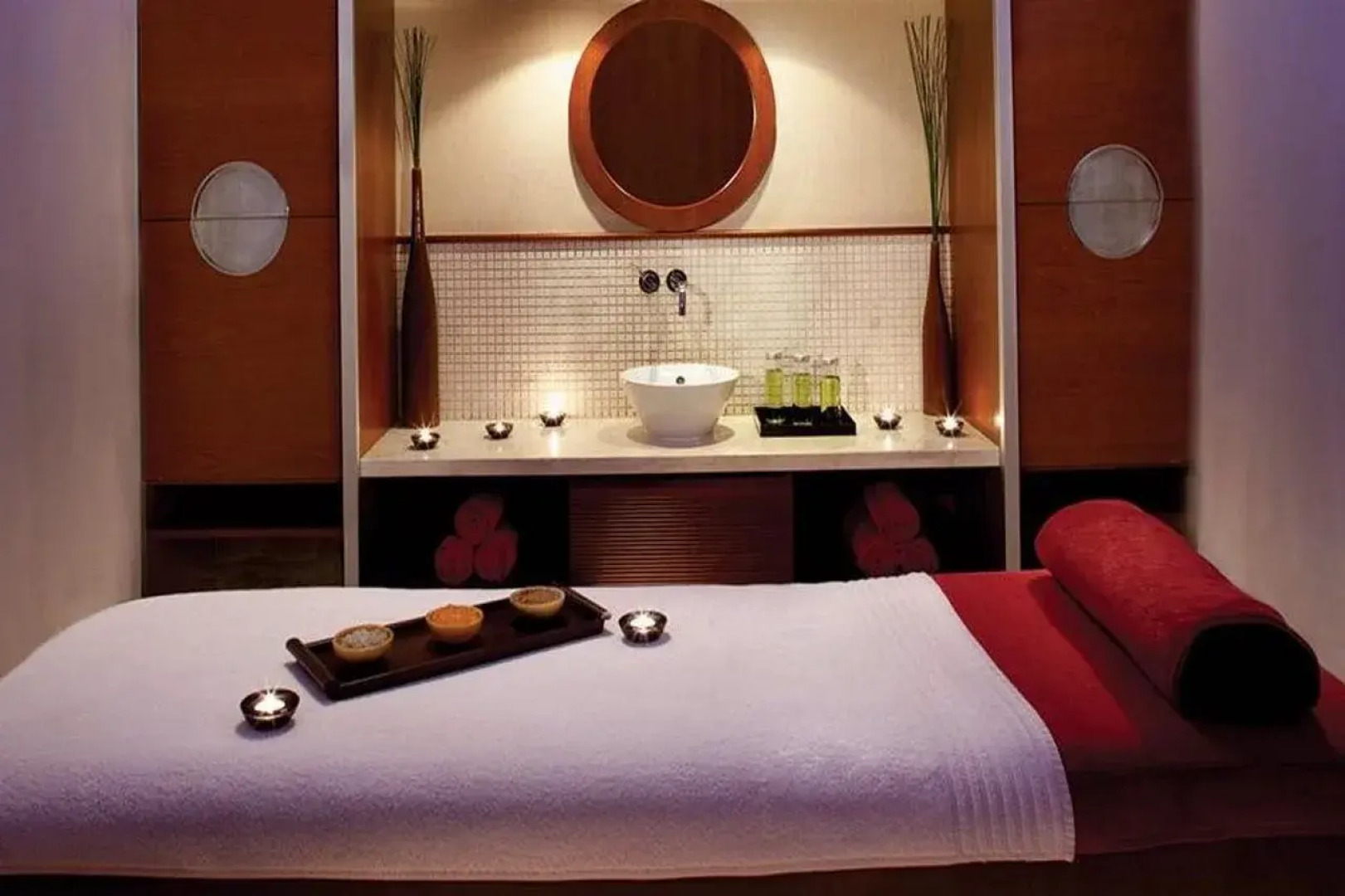 Jumeirah Emirates Towers Dubai