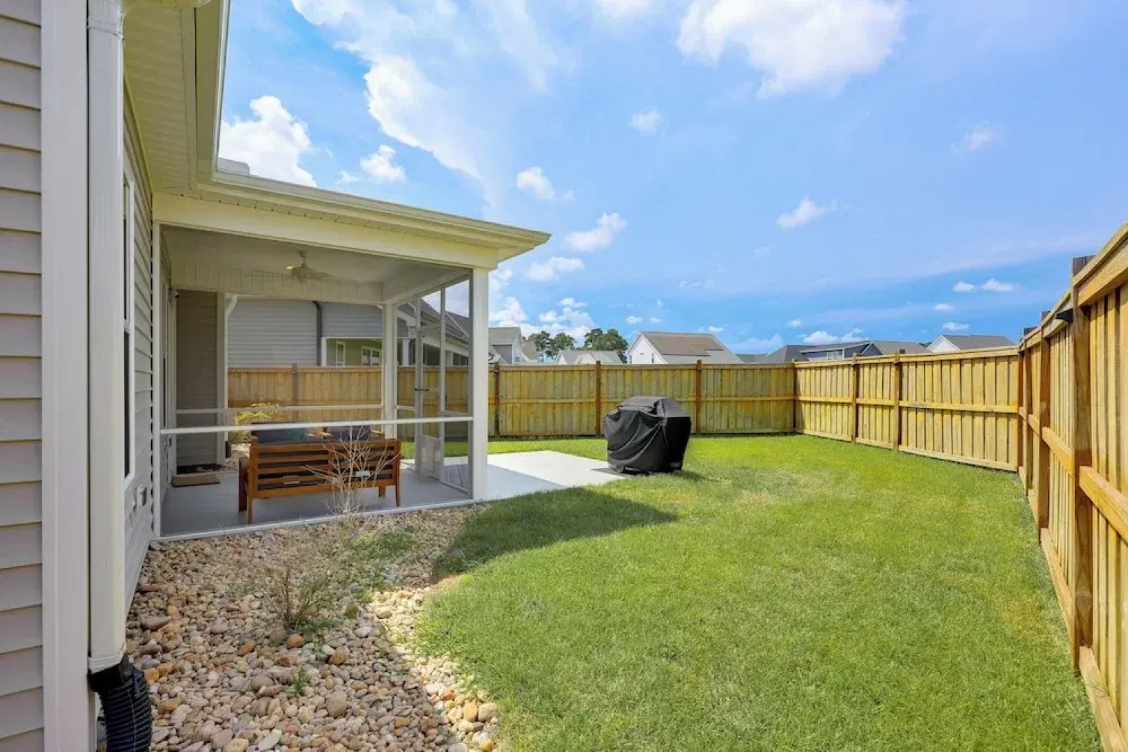 Spacious Home w/ Screened Patio in Wilmington!