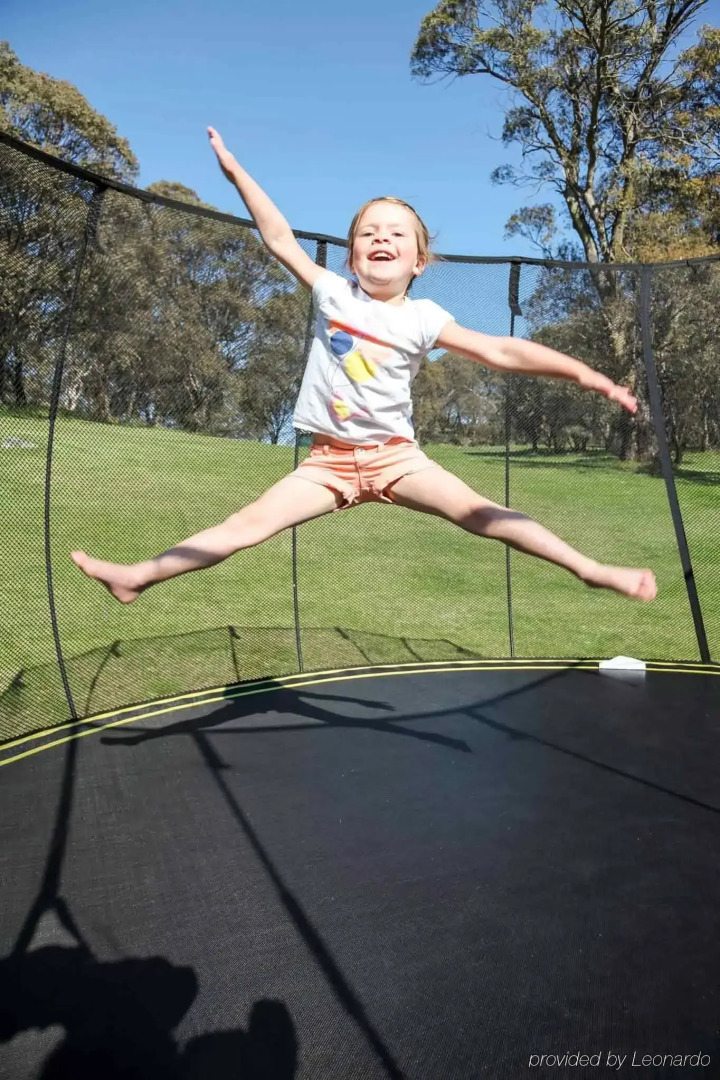 Novotel Lake Crackenback Resort & Spa