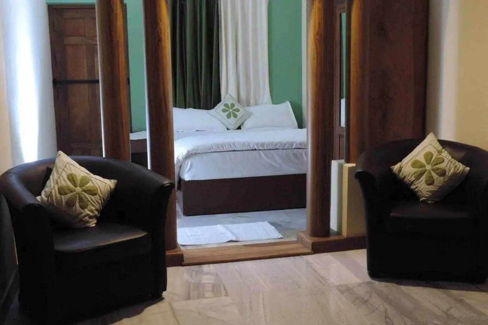 Room-wayanad Stay the Pepper Suite