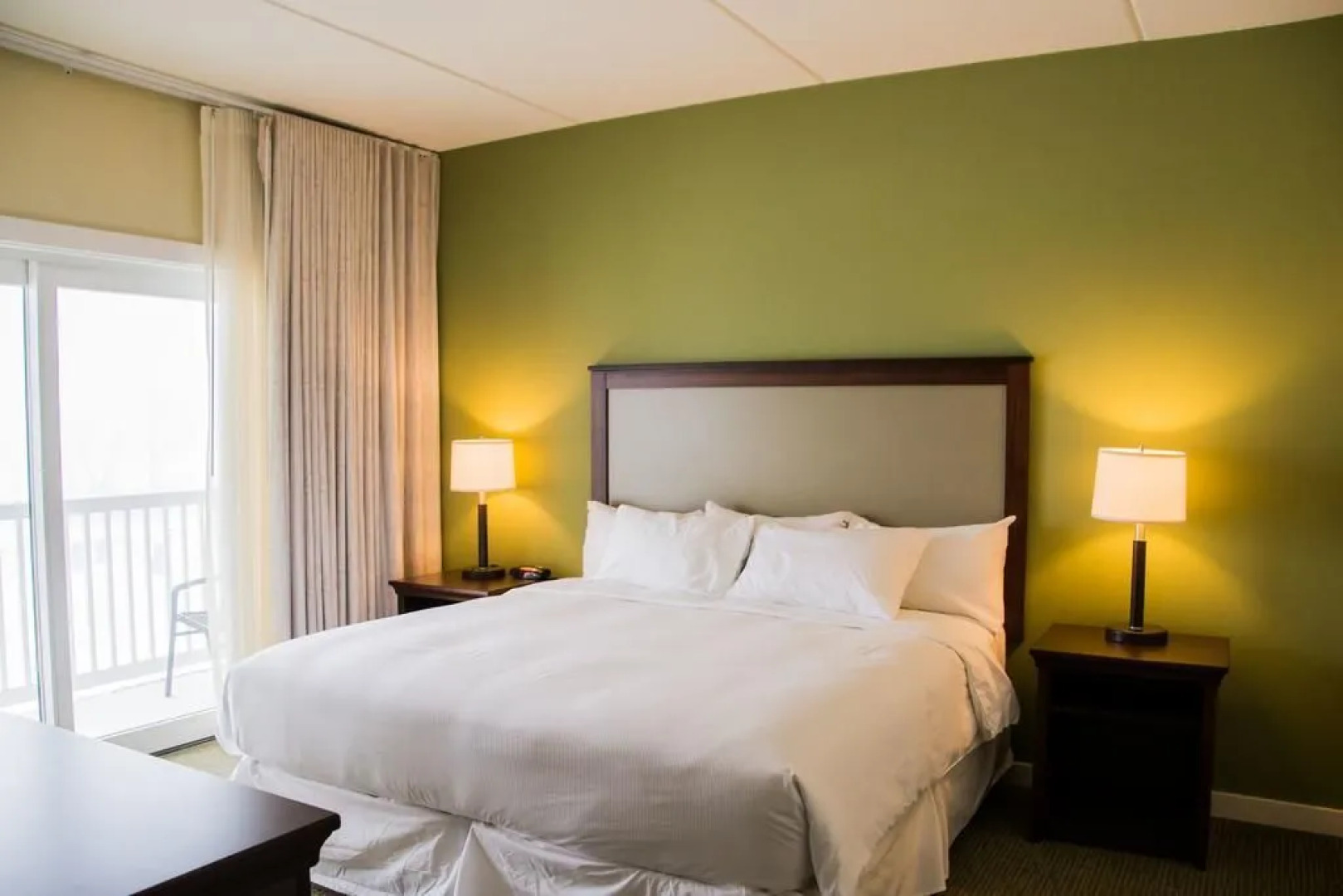 The Inn At Harbor Shores