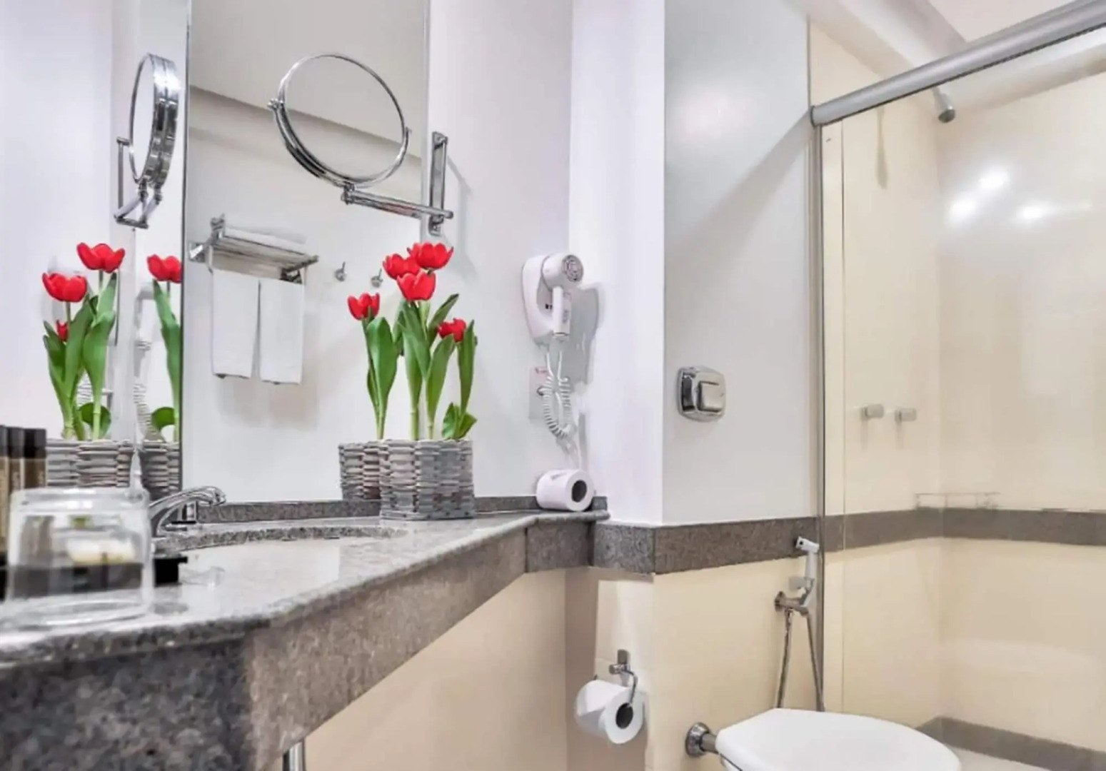 Golden Tulip Goiania Address