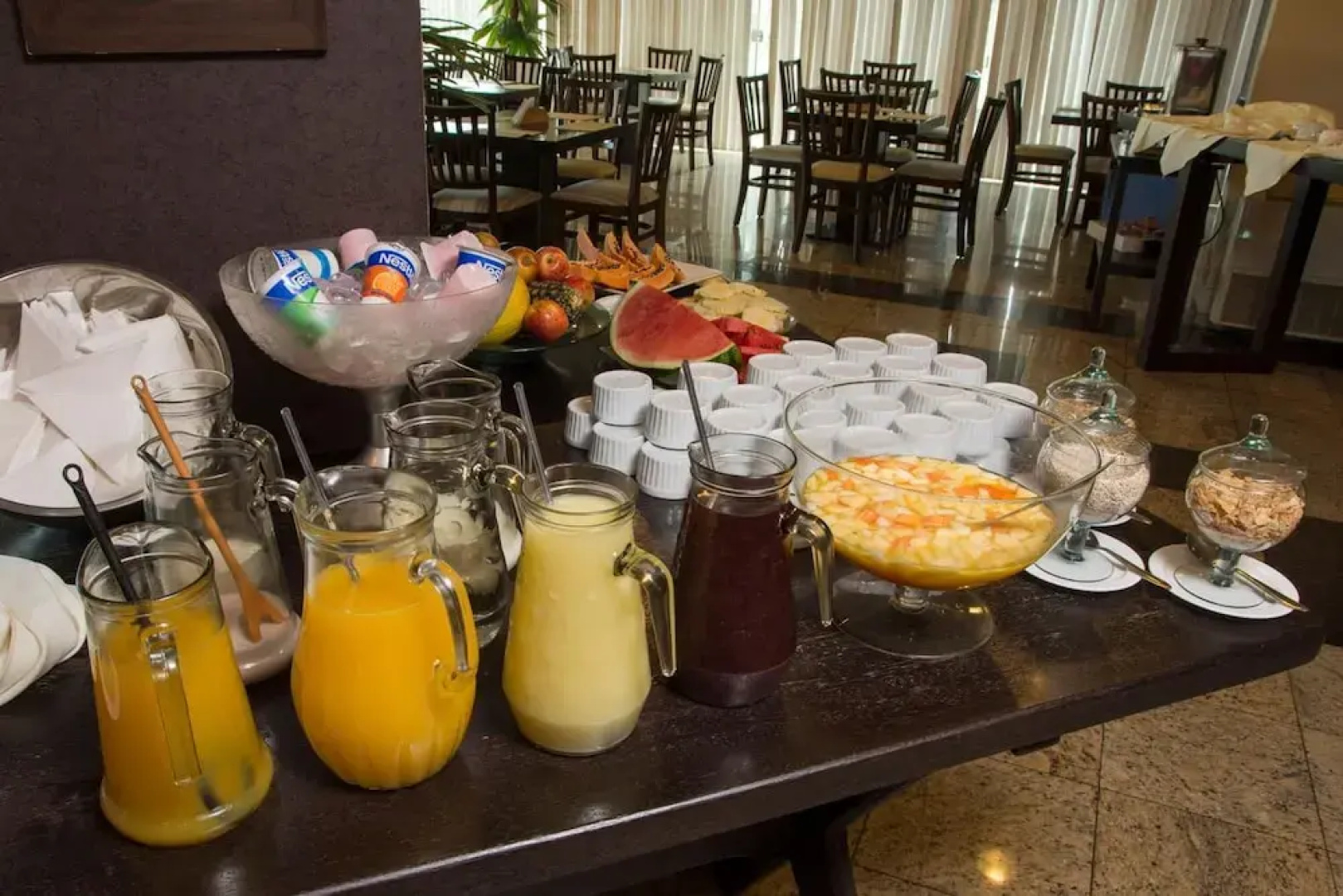 Lagoa Serena Flat Hotel