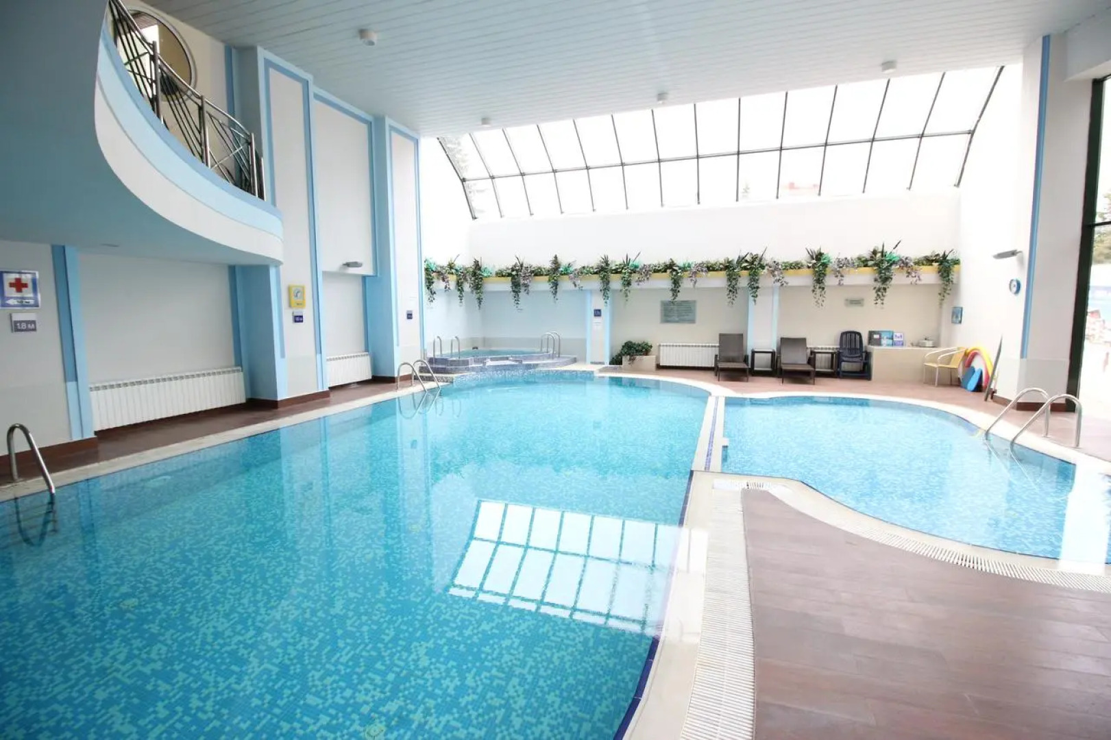 Murgavets Grand Hotel