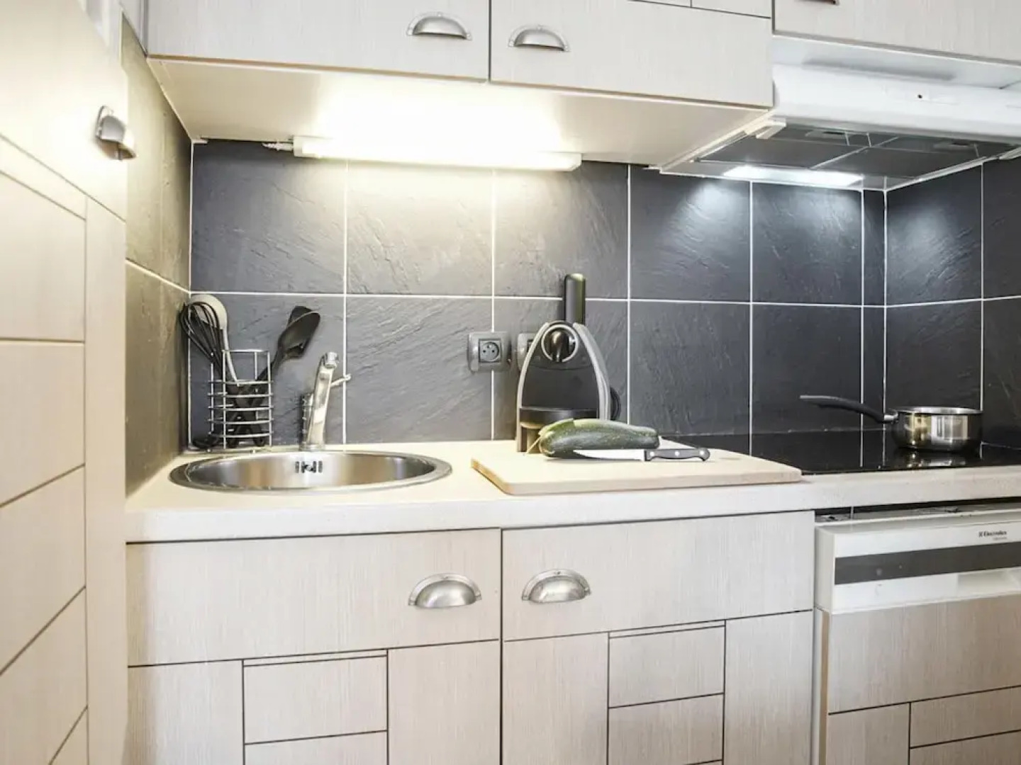 Flat on the Beach With Pool in Le Crotoy