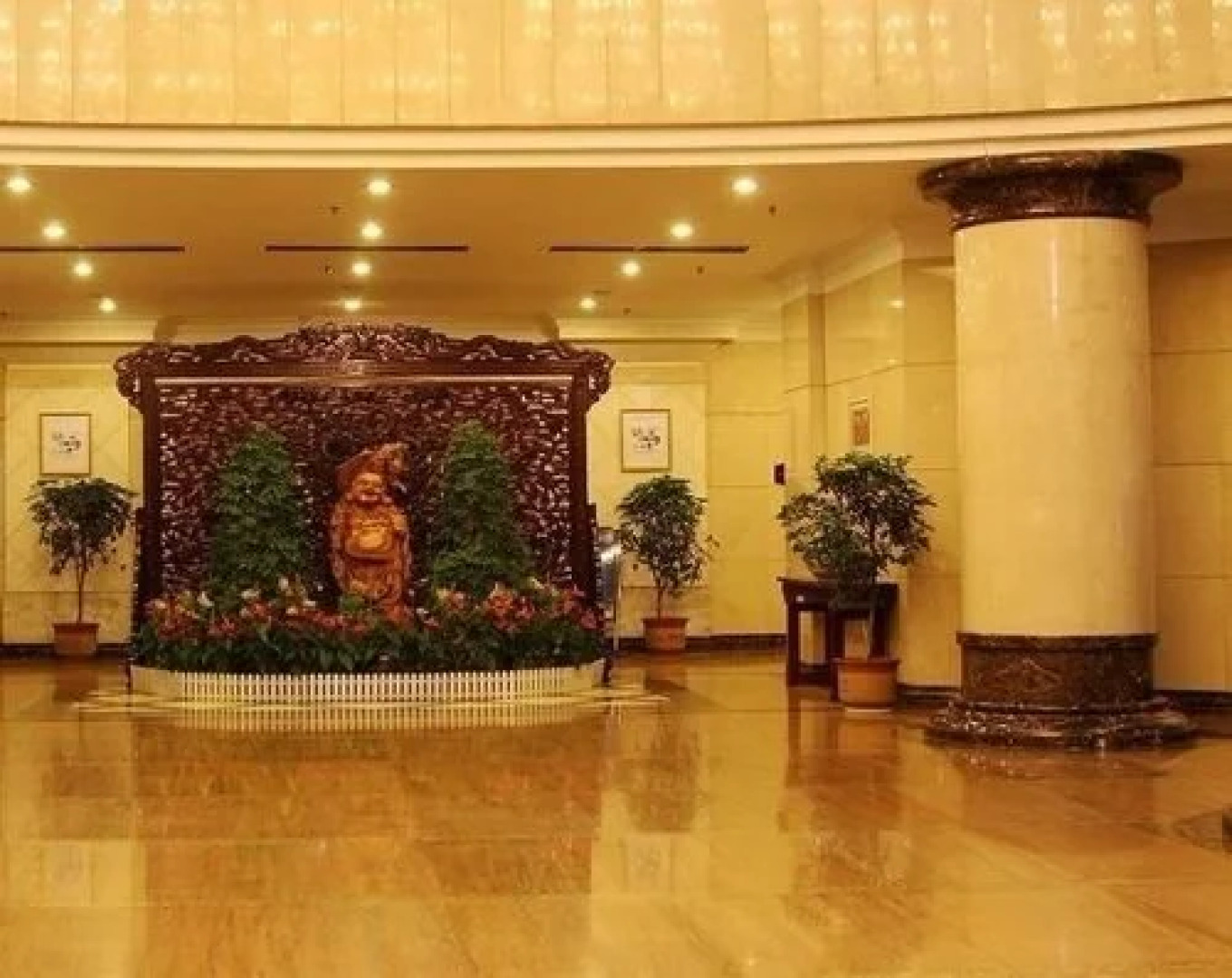 Qianxilong Hotel