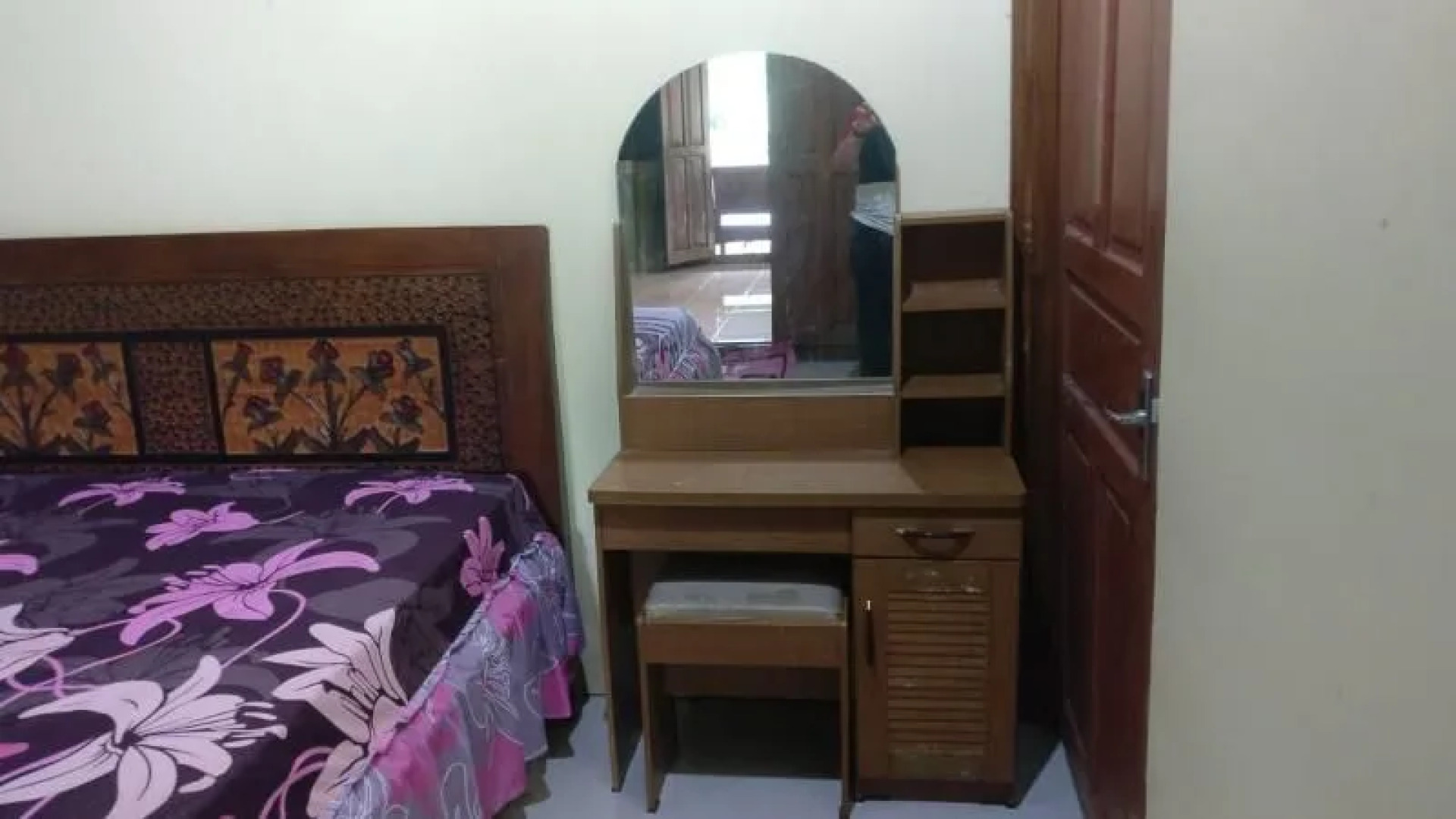 Homestay Mbah Mul by ZUZU