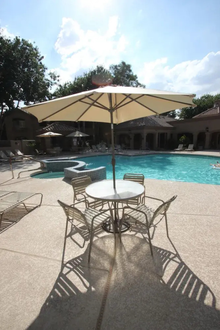 Signature Ii 2 Bedroom Condo