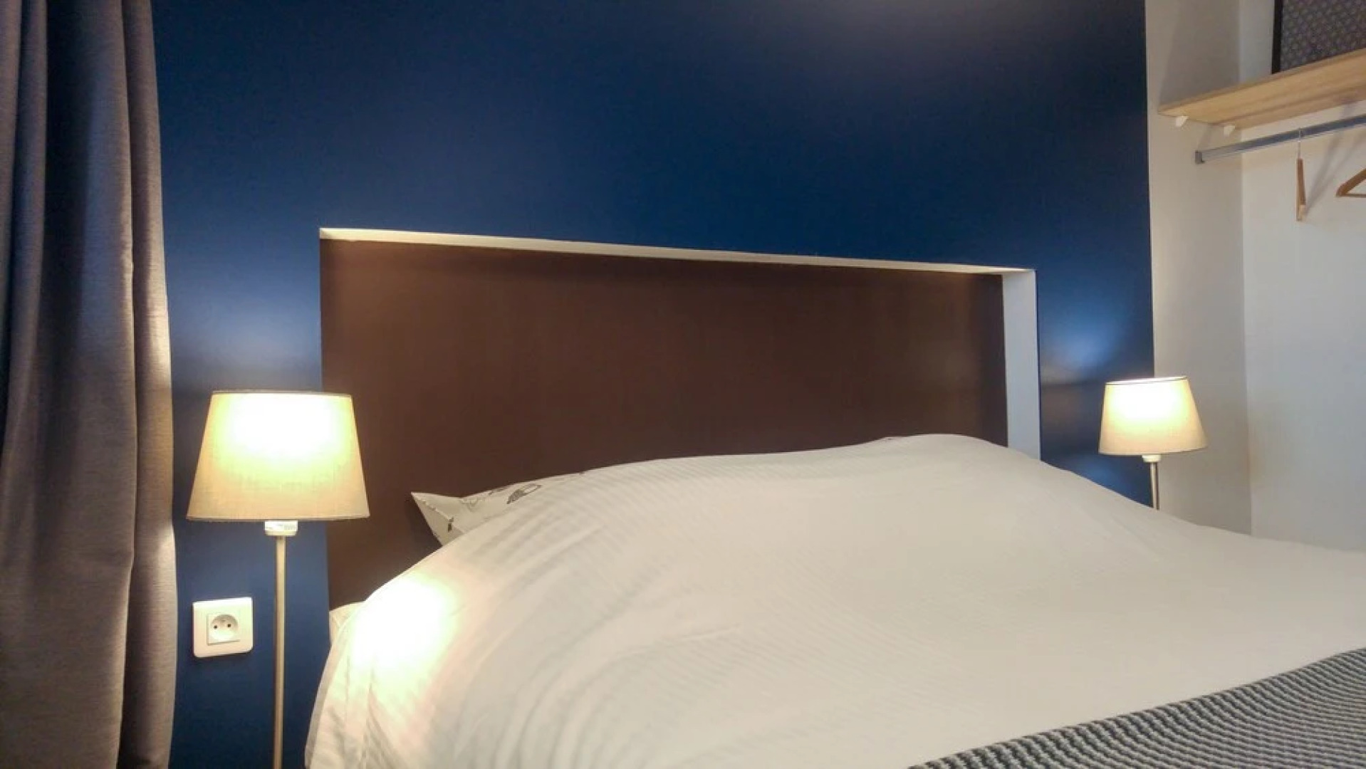 Unsejouranantes - Le Magellan