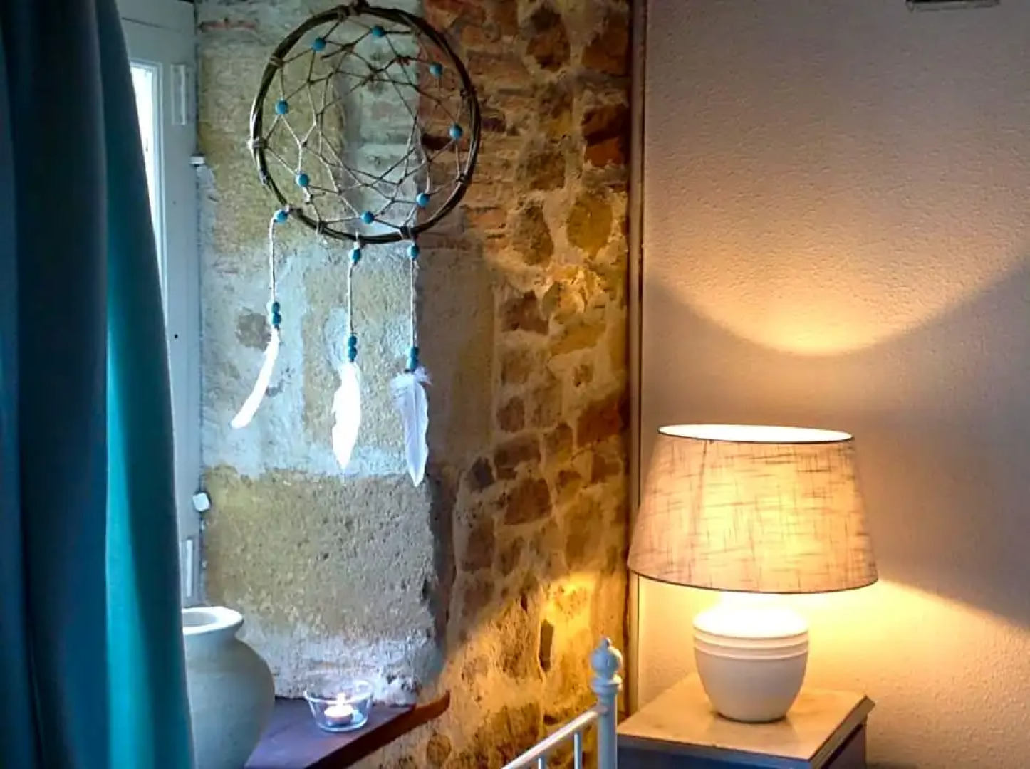 Domaine Charente - B&B / Familyroom Le Jardin (with external toilet & shower house)
