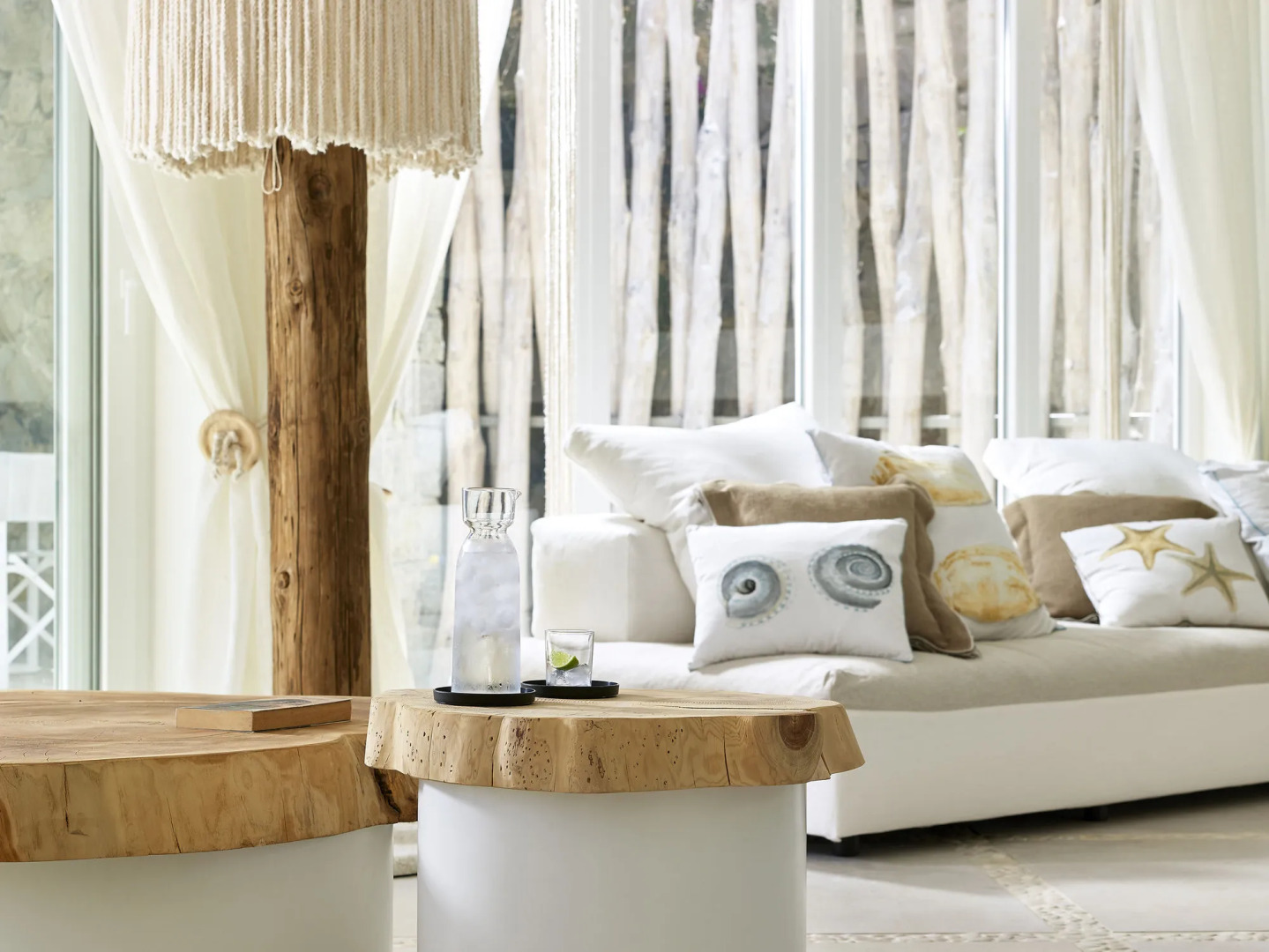 Artemis Seaside Resort